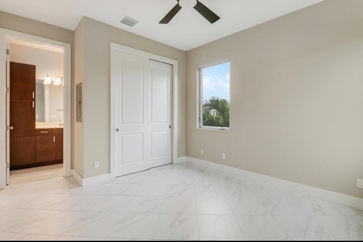 5029 Grandiflora Road Property Photo 47