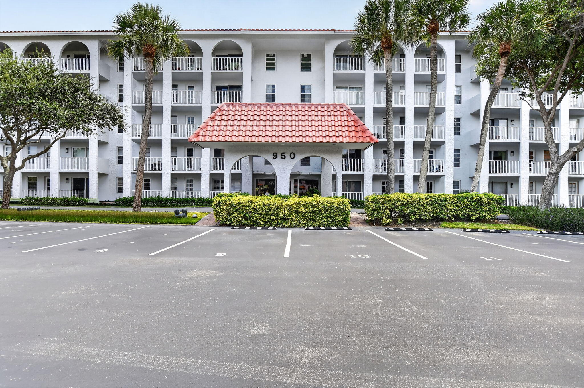 950 Ponce De Leon Road 511 Property Photo 1