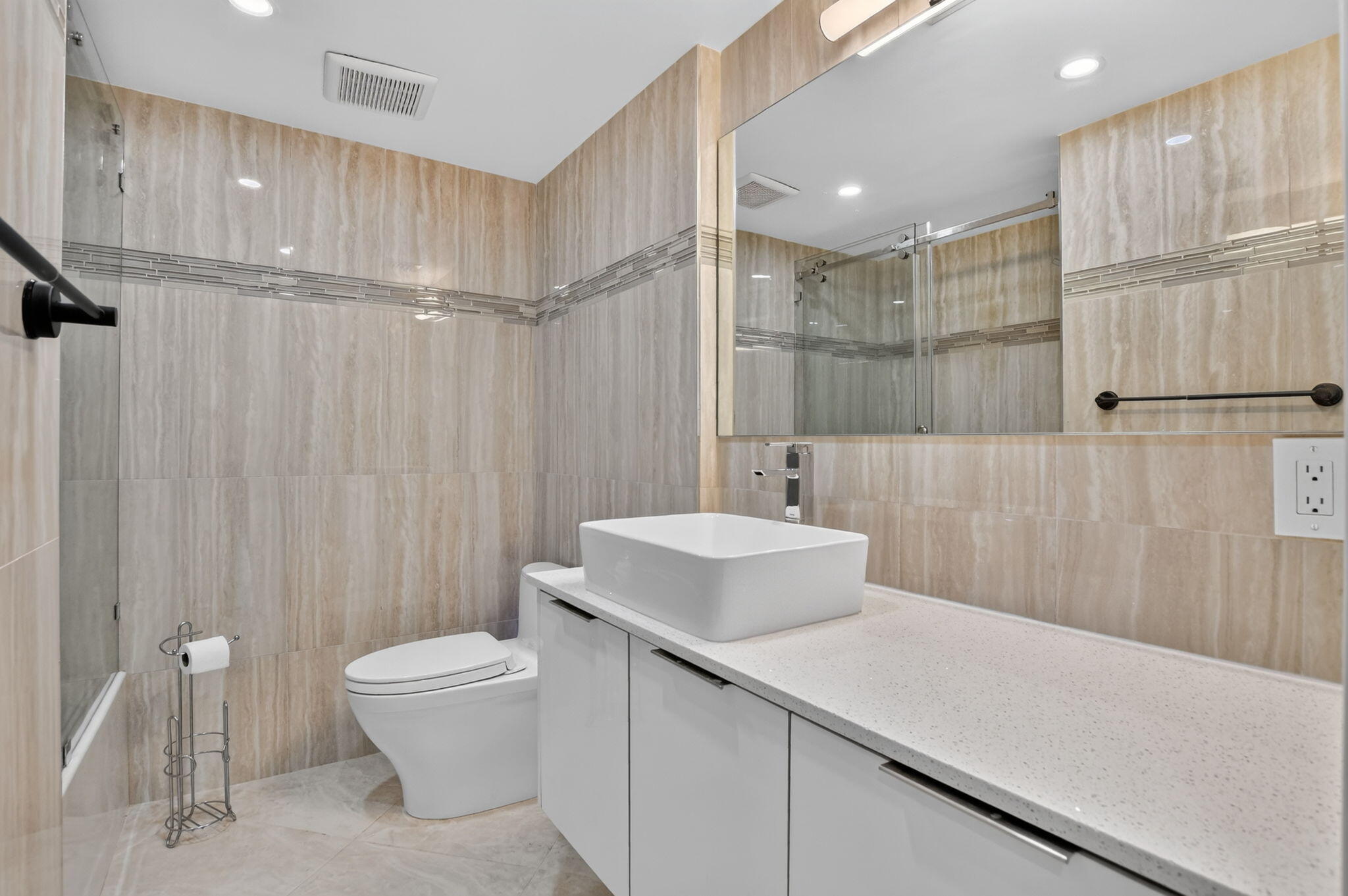 950 Ponce De Leon Road 511 Property Photo 17