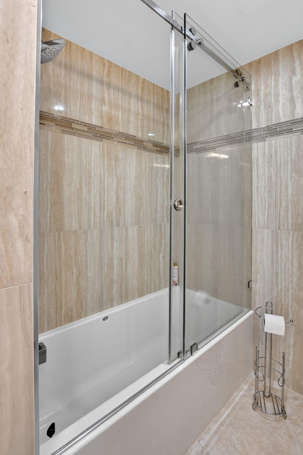 950 Ponce De Leon Road 511 Property Photo 18