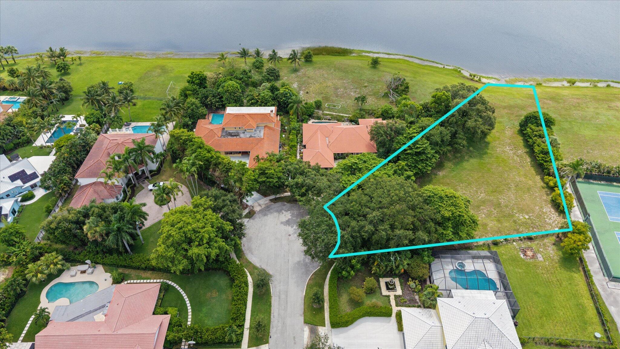 10 Sunningdale Circle Property Photo 1