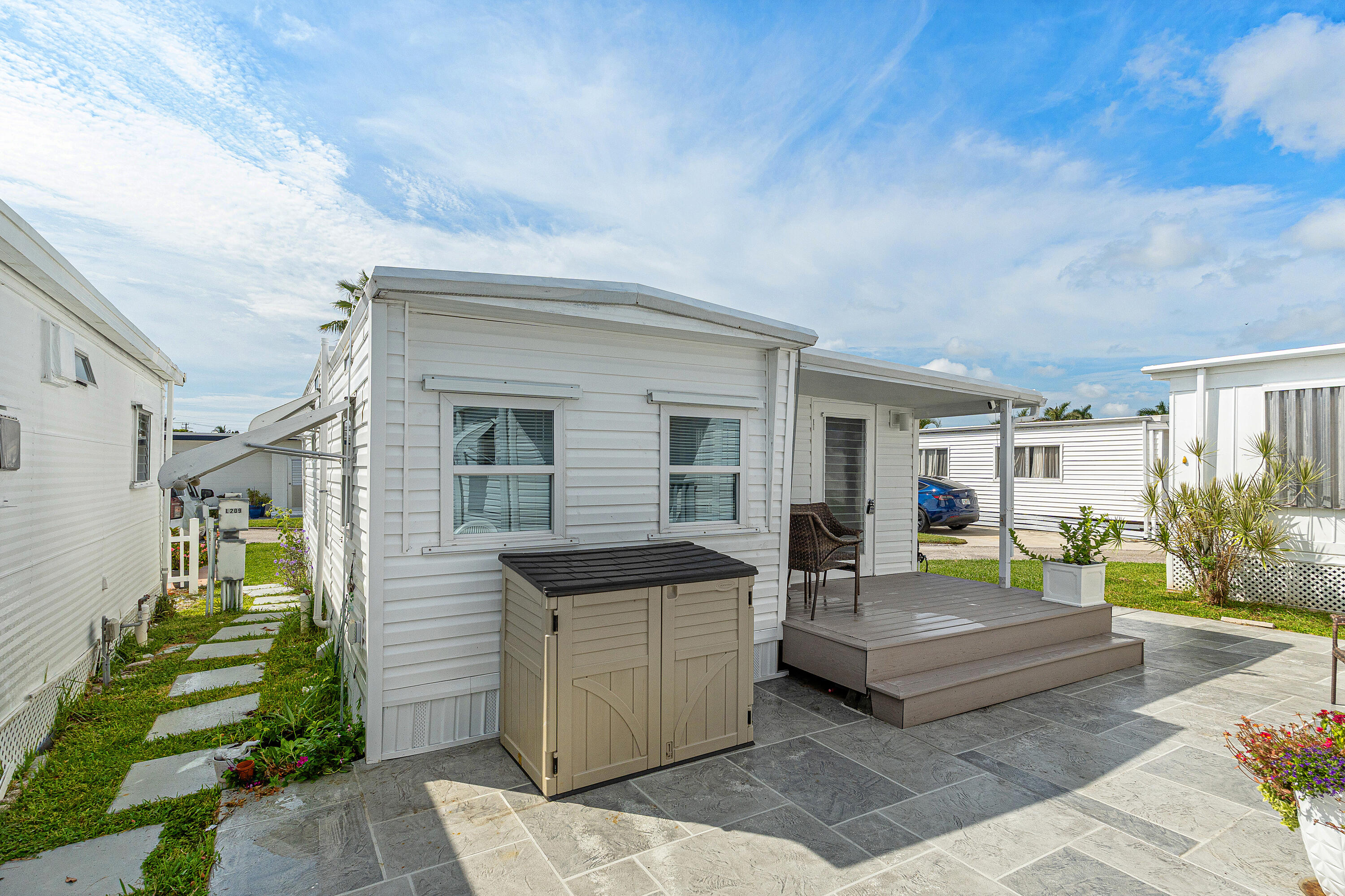 209 Java Drive K Property Photo 18