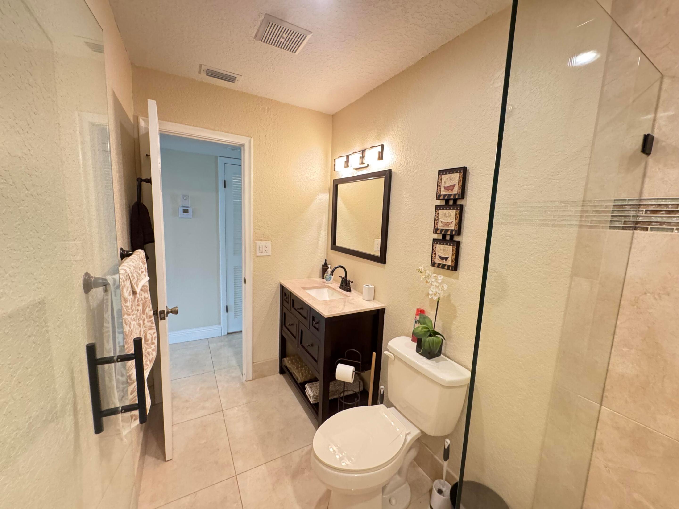 512 High Point Drive Property Photo 8