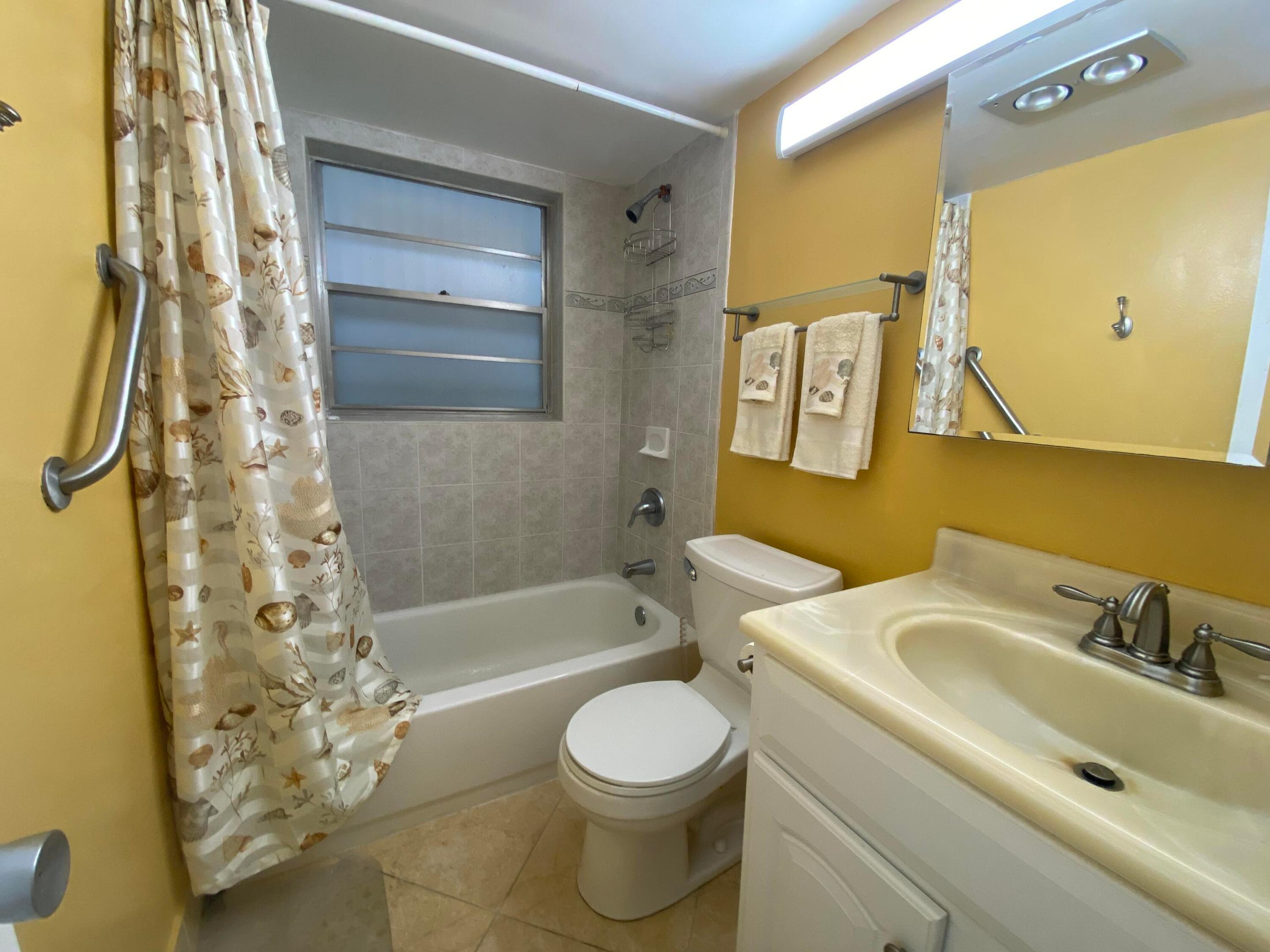 95 Cambridge E 95 Property Photo 22