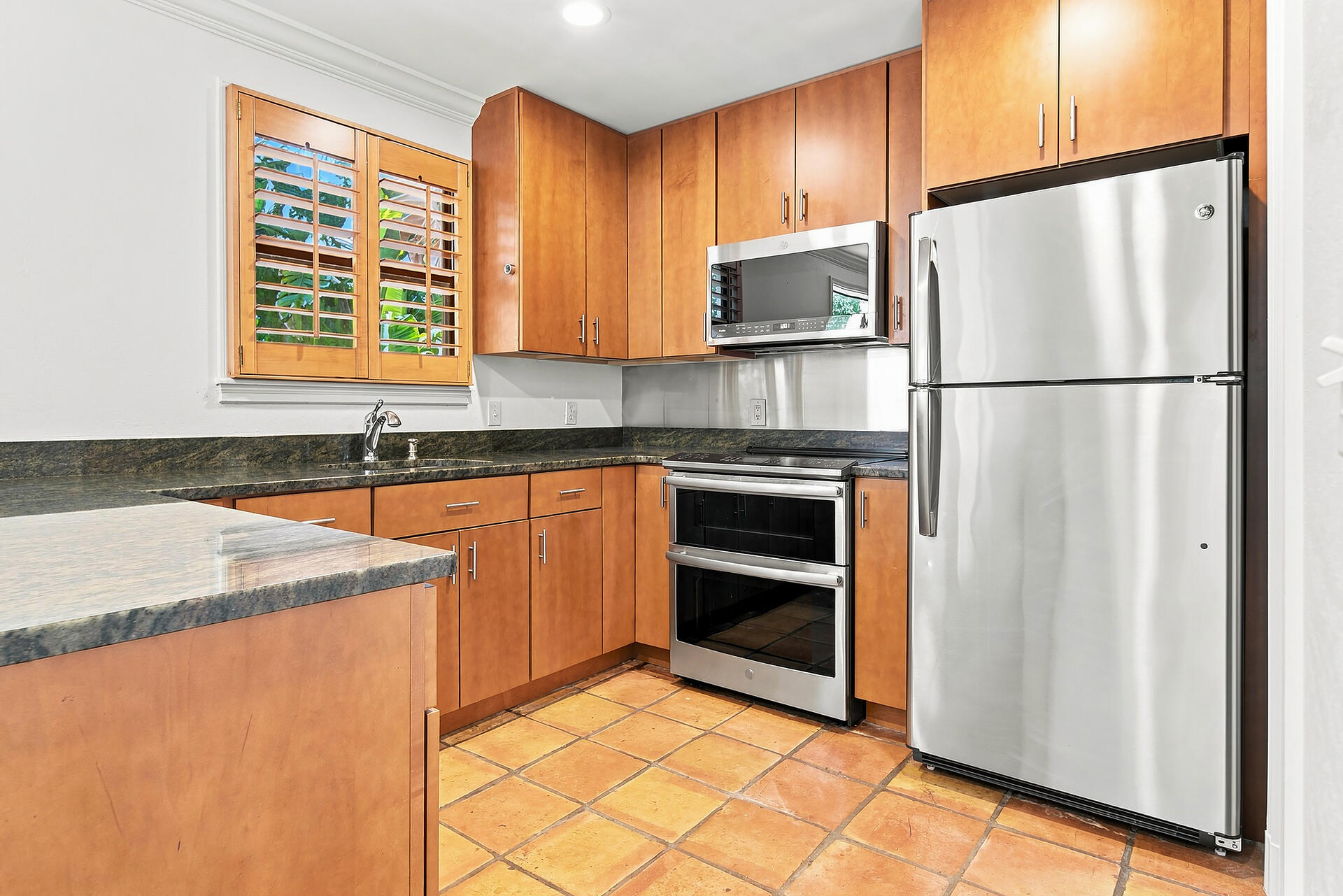 245 Brazilian Avenue Property Photo 21