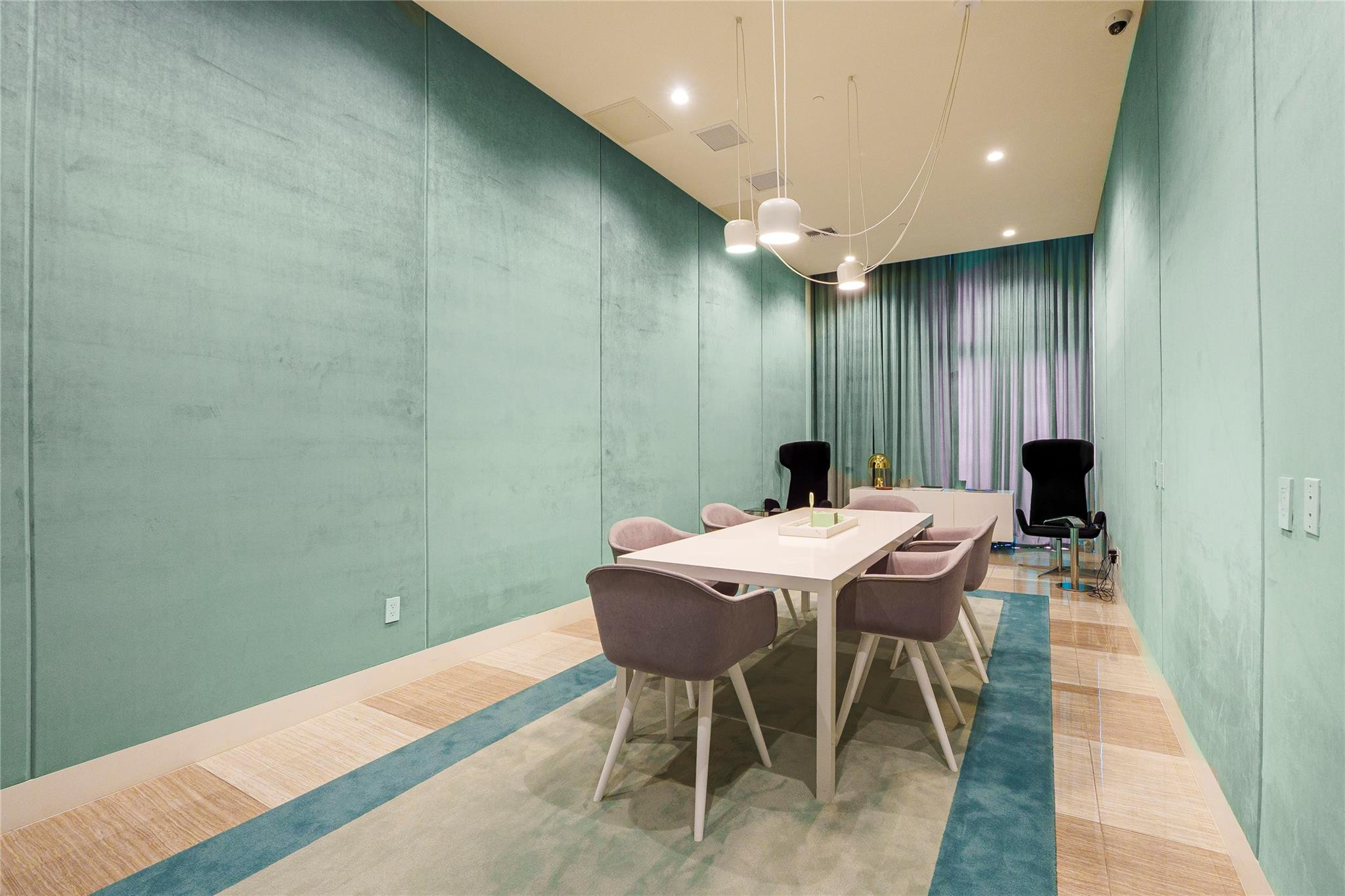 2000 Metropica Way 216 Property Photo 15