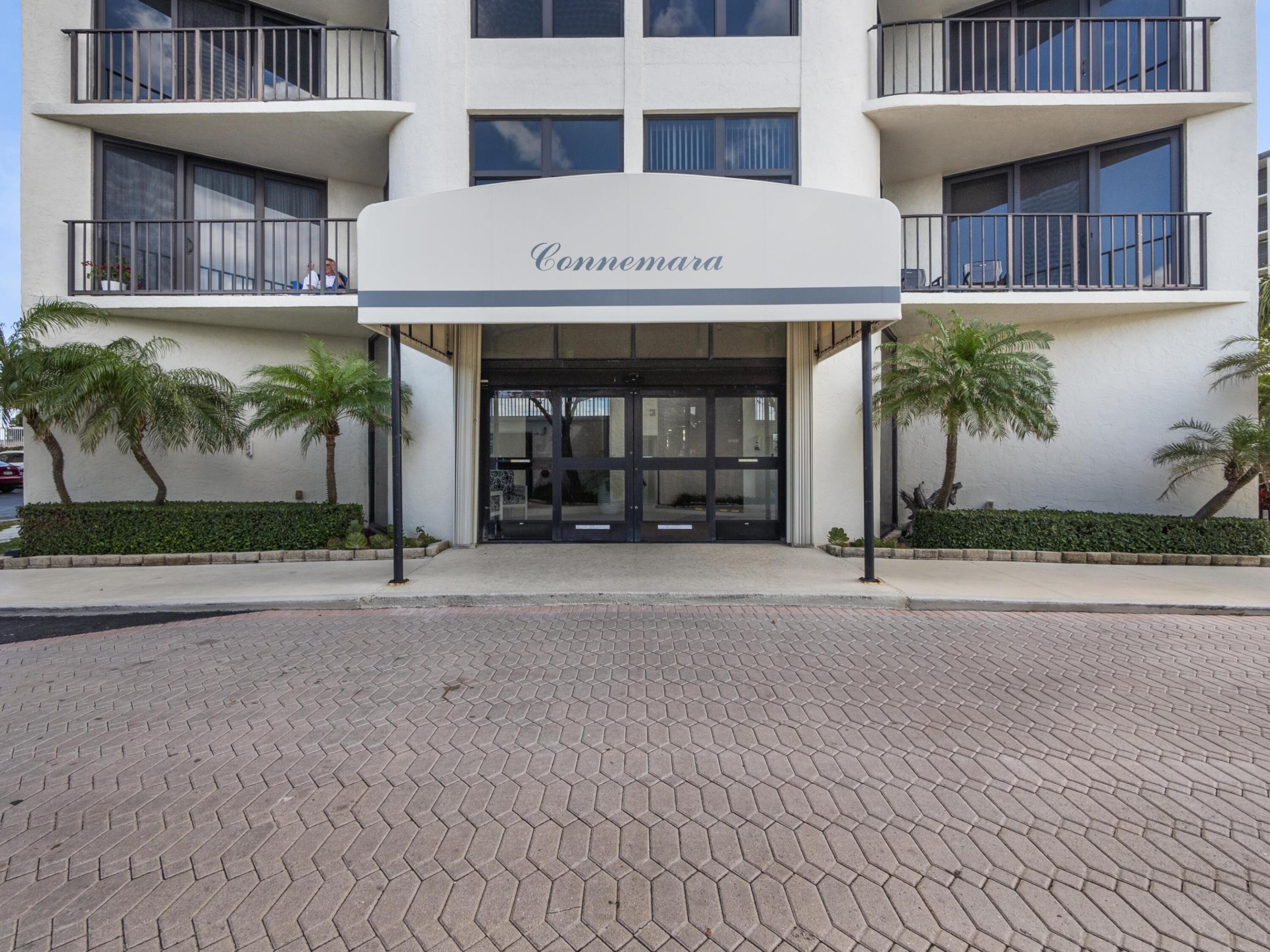 5420 N Ocean Drive 502 Property Photo 4