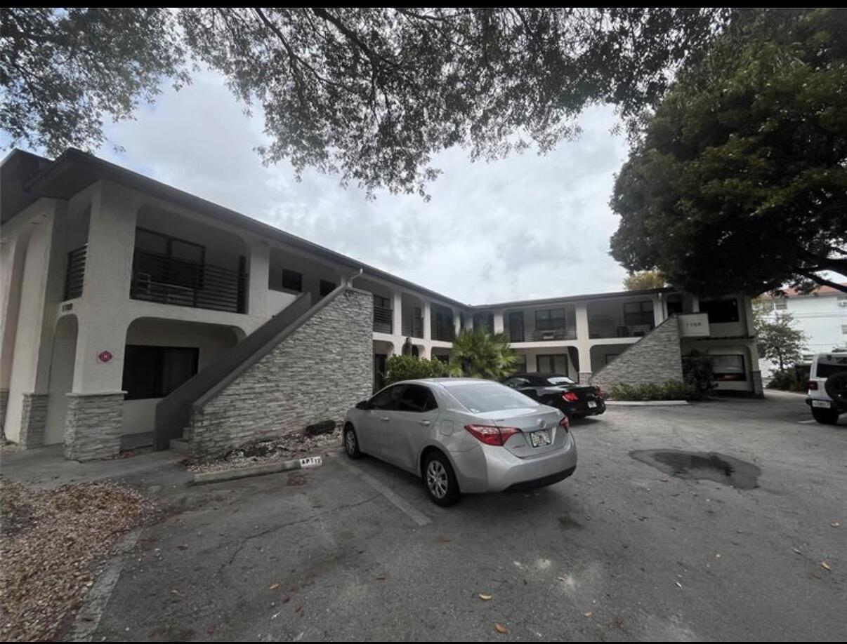 1109 E Broward Boulevard 1 Property Photo 1