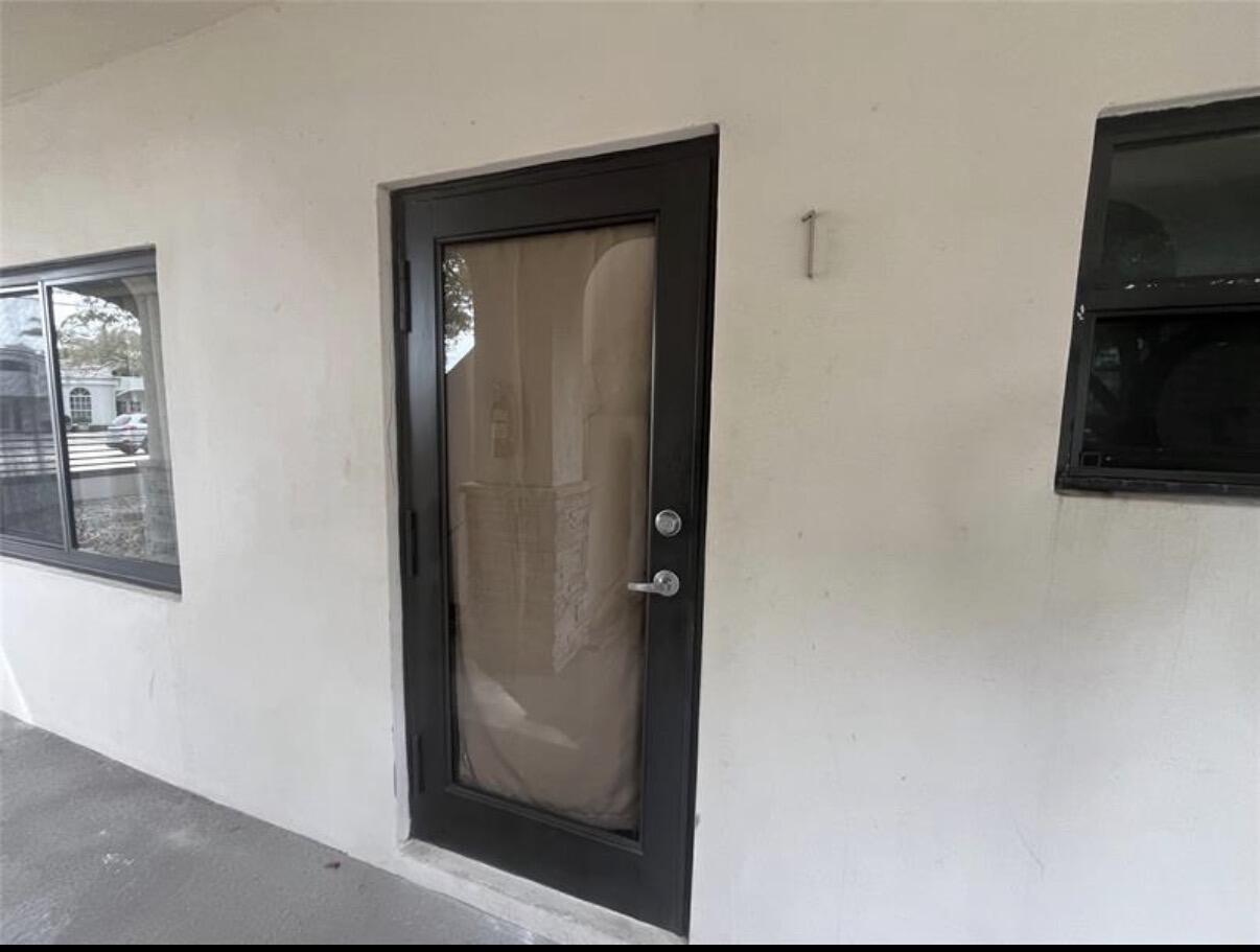 1109 E Broward Boulevard 1 Property Photo 3