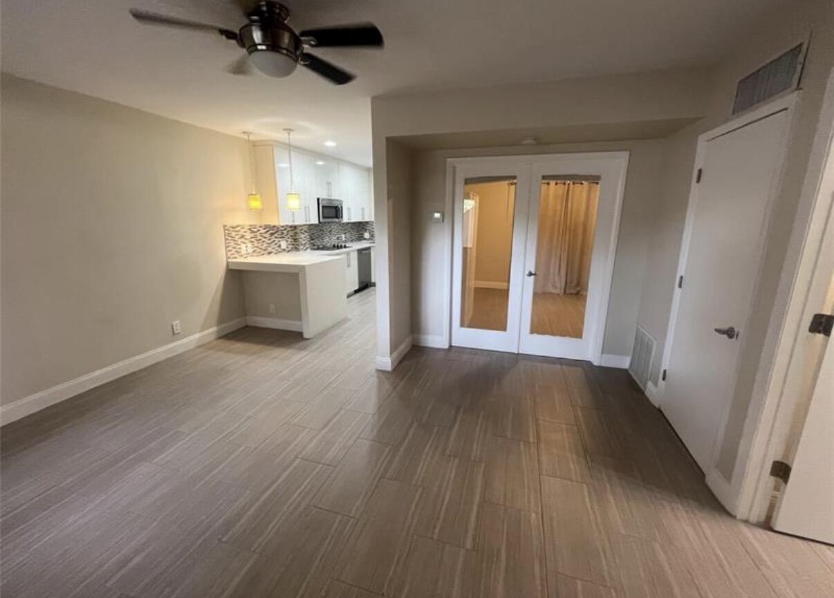 1109 E Broward Boulevard 1 Property Photo 4