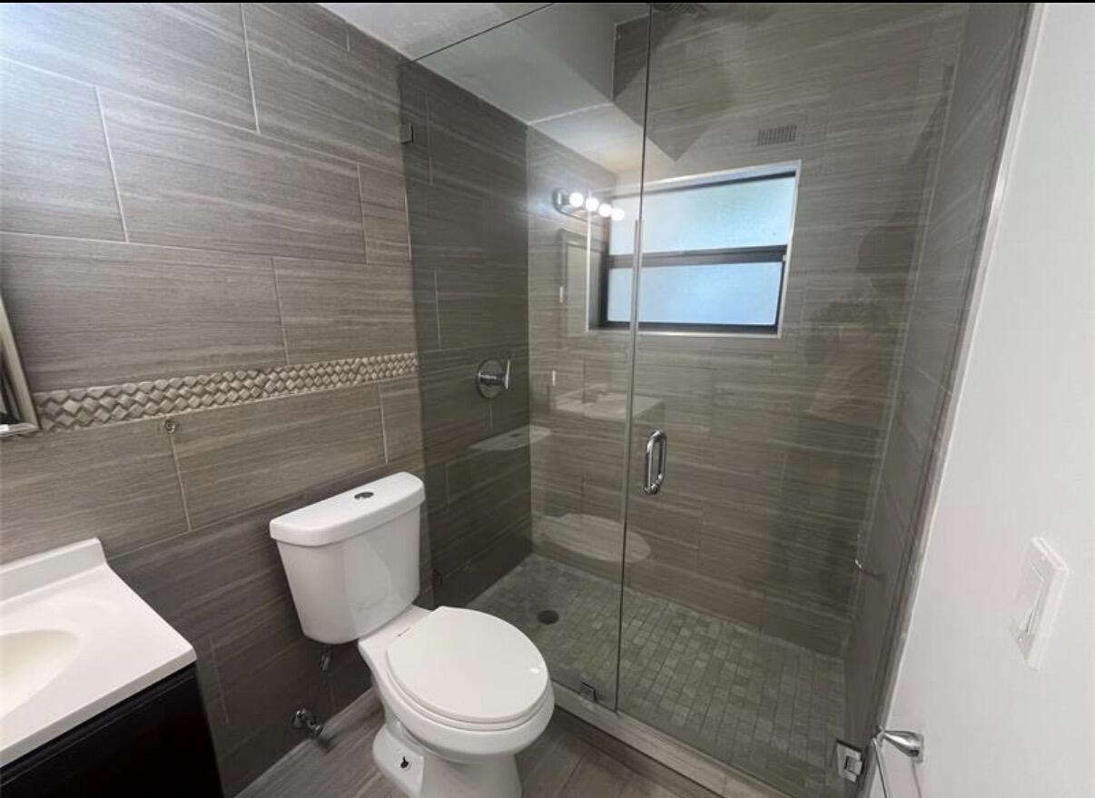1109 E Broward Boulevard 1 Property Photo 11