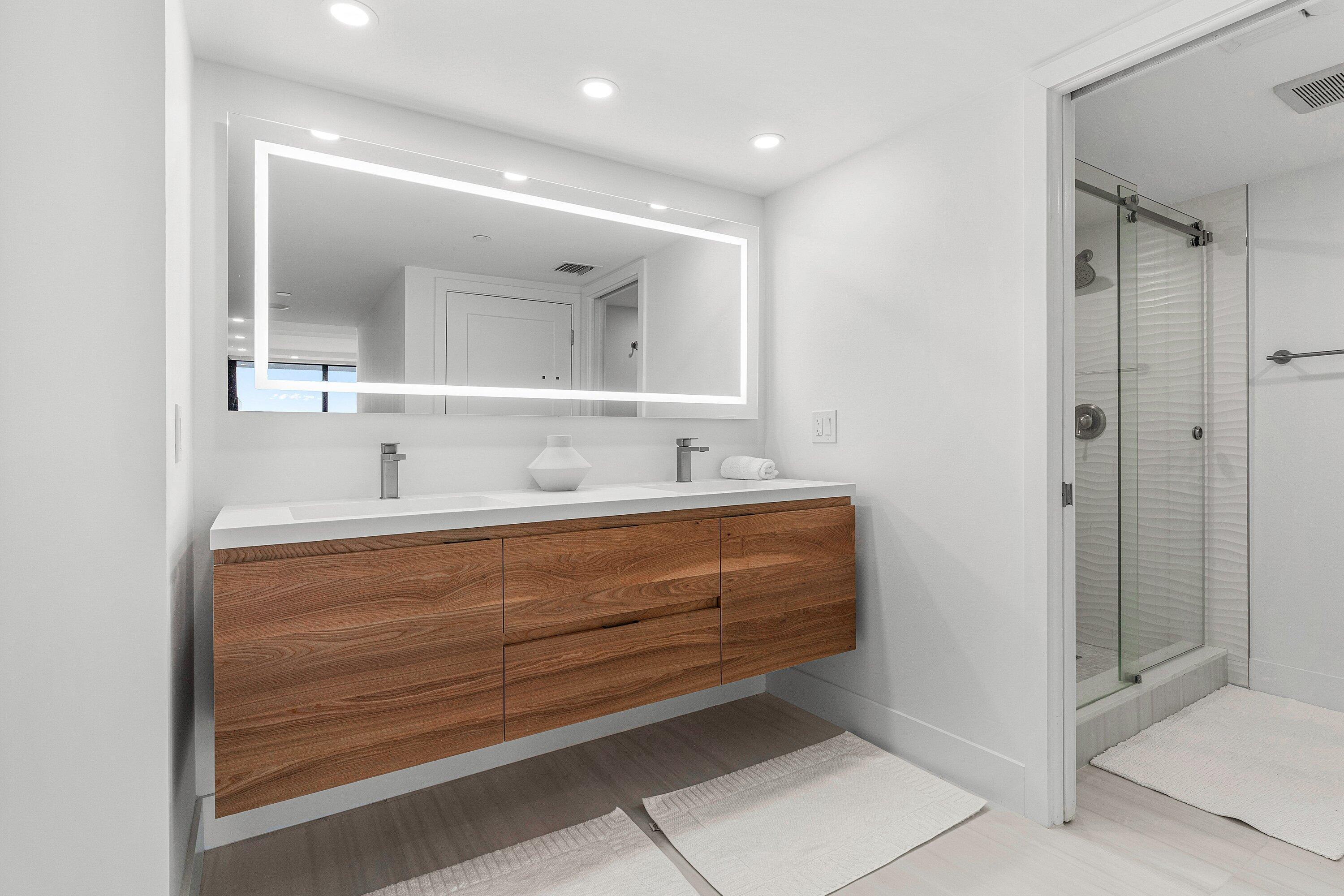4748 S Ocean Boulevard 406 Property Photo 10