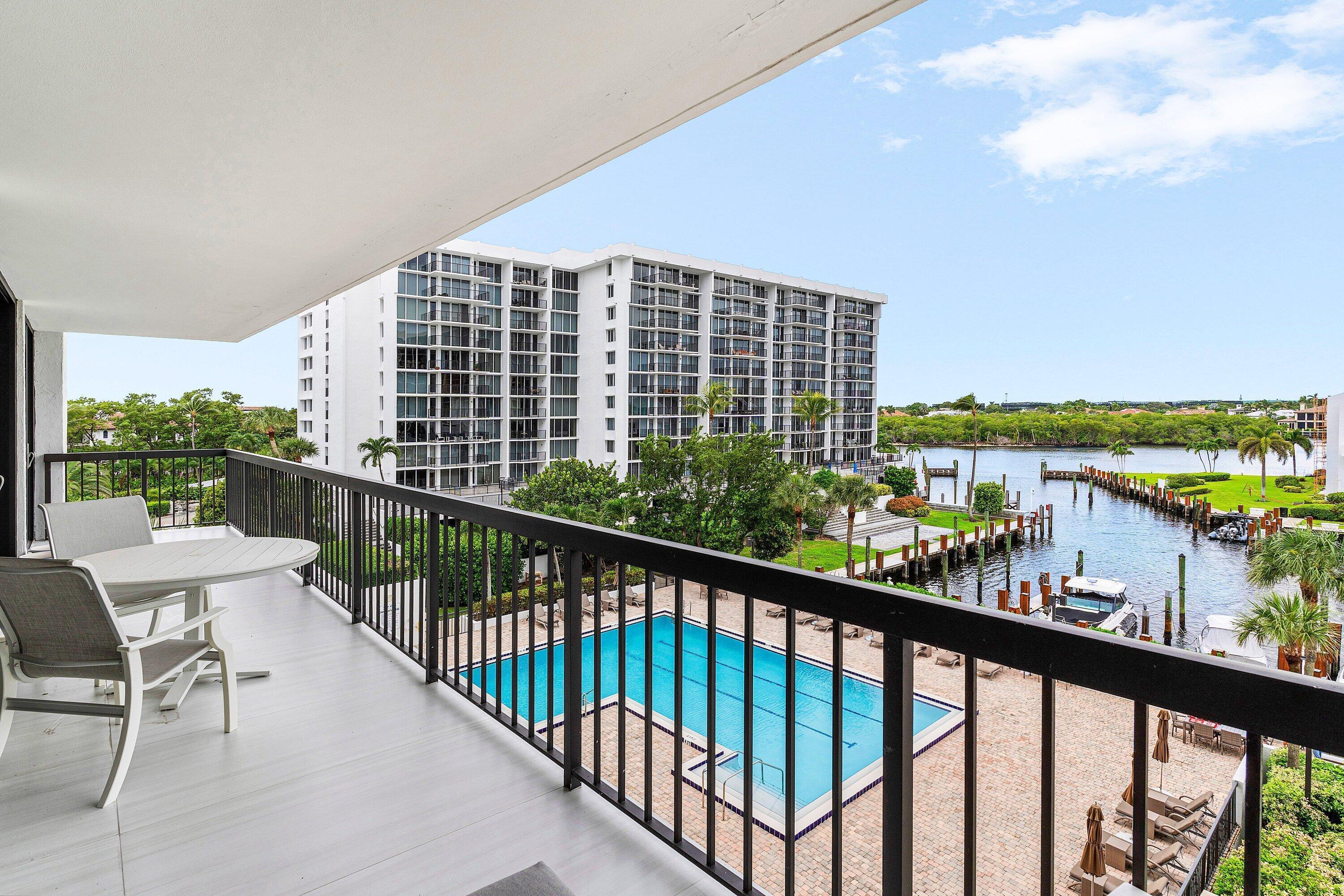 4748 S Ocean Boulevard 406 Property Photo 20