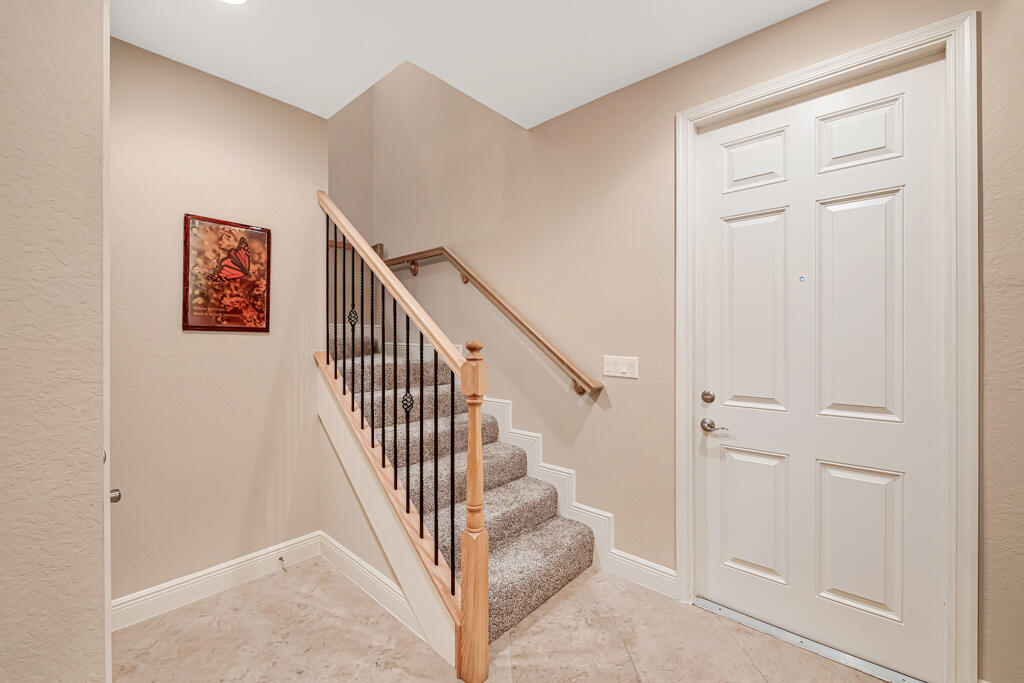 9786 Midship Way 203 Property Photo 6