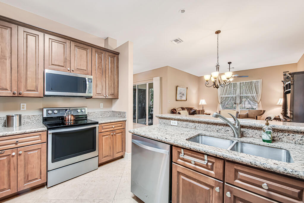 9786 Midship Way 203 Property Photo 29
