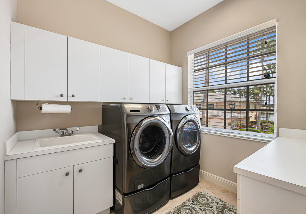 9786 Midship Way 203 Property Photo 43