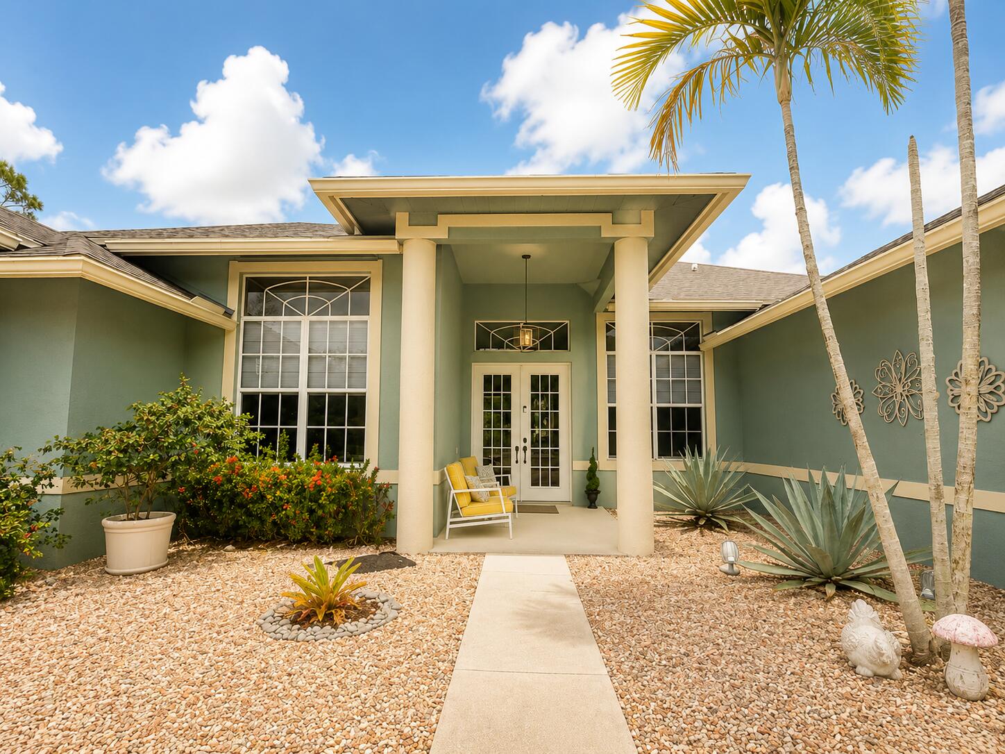 15057 60th Place N Property Photo 1