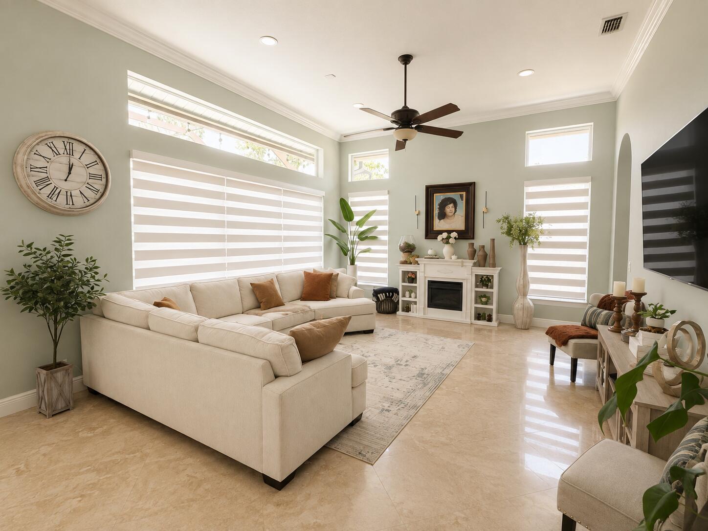 15057 60th Place N Property Photo 3