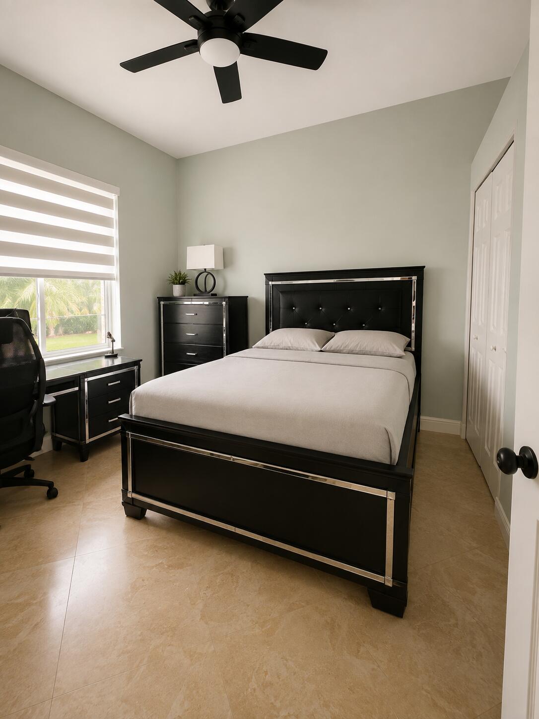 15057 60th Place N Property Photo 12