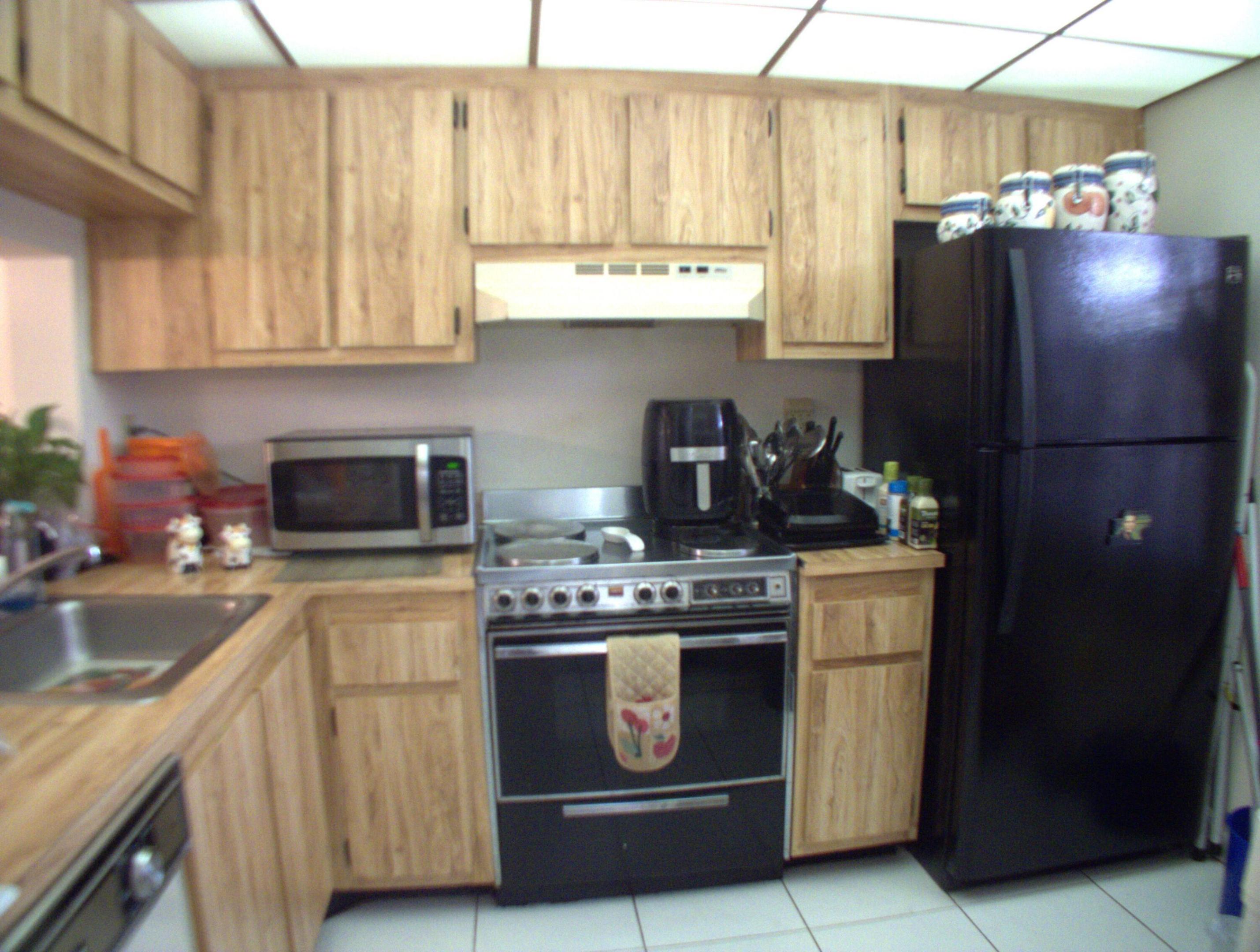 10332 Sunrise Lakes Boulevard 111 Property Photo 14