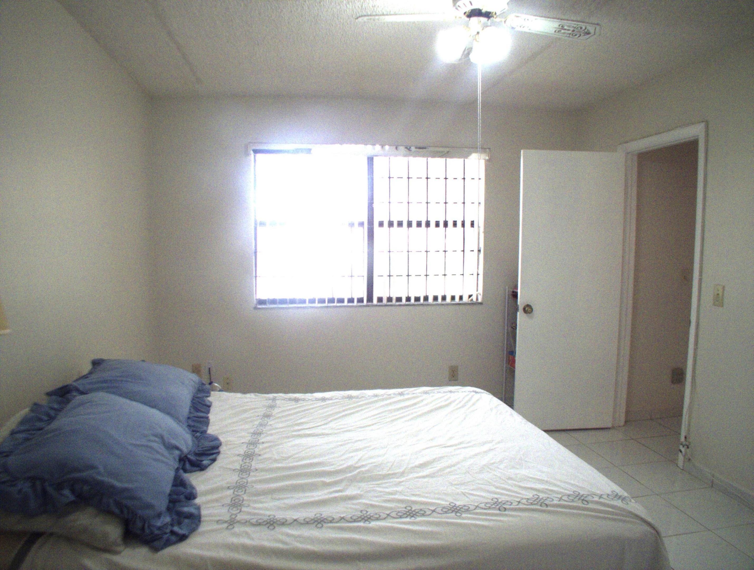 10332 Sunrise Lakes Boulevard 111 Property Photo 19