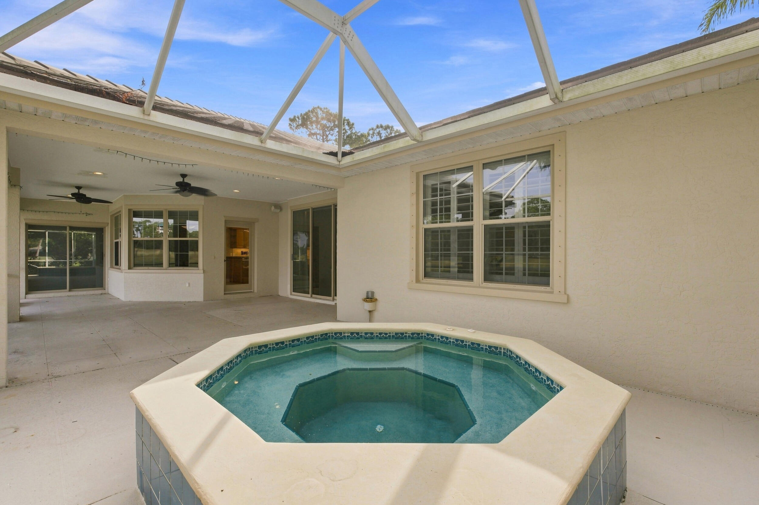 3608 Twin Lakes Terrace Property Photo 35