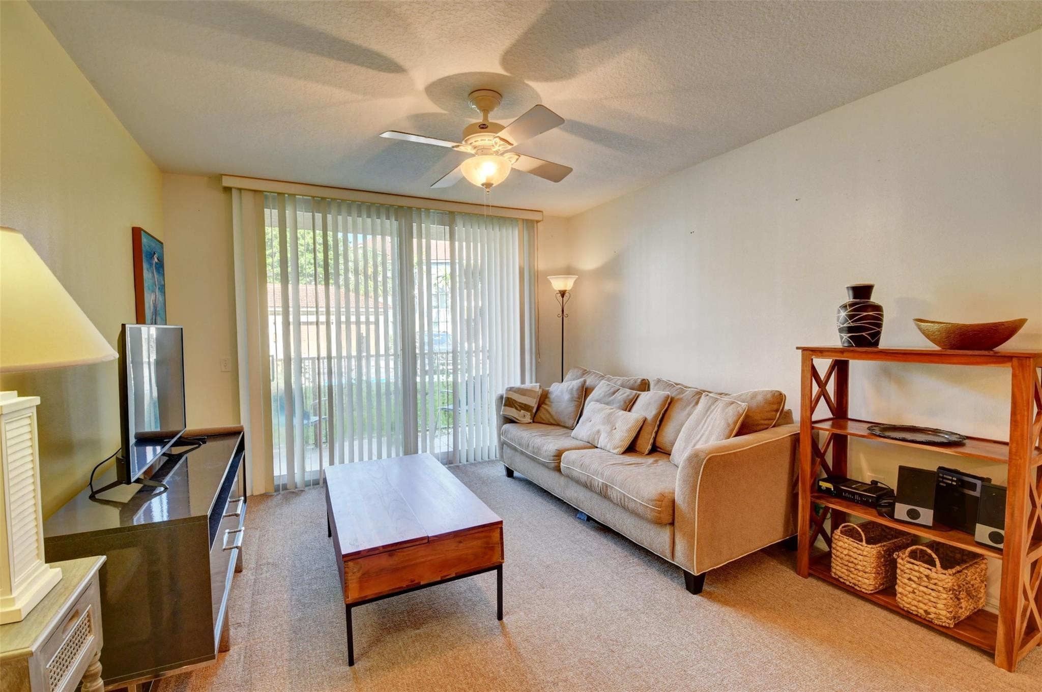 703 Villa Circle 703 Property Photo 3