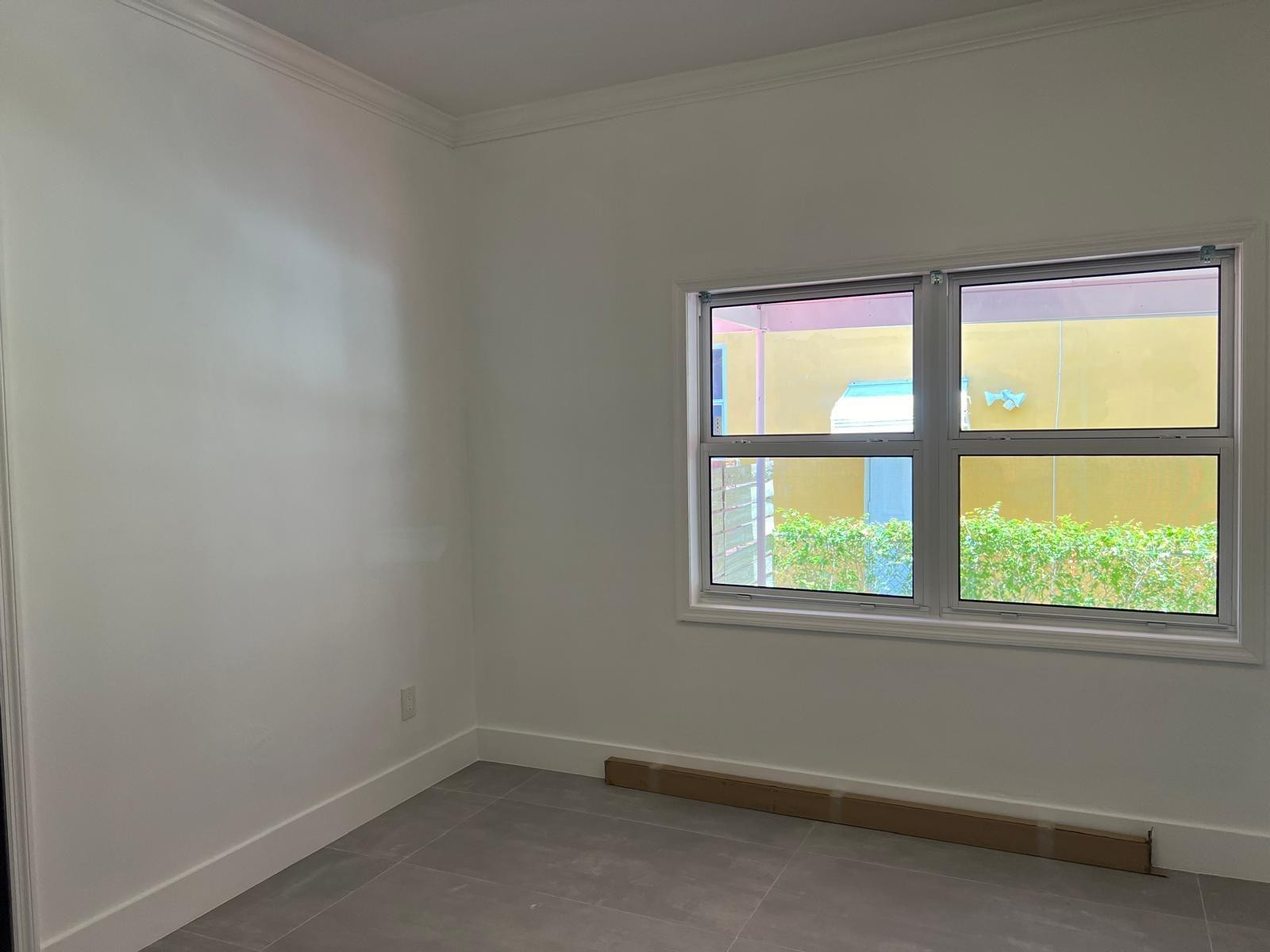 45 Ne 50th Street Property Photo 17