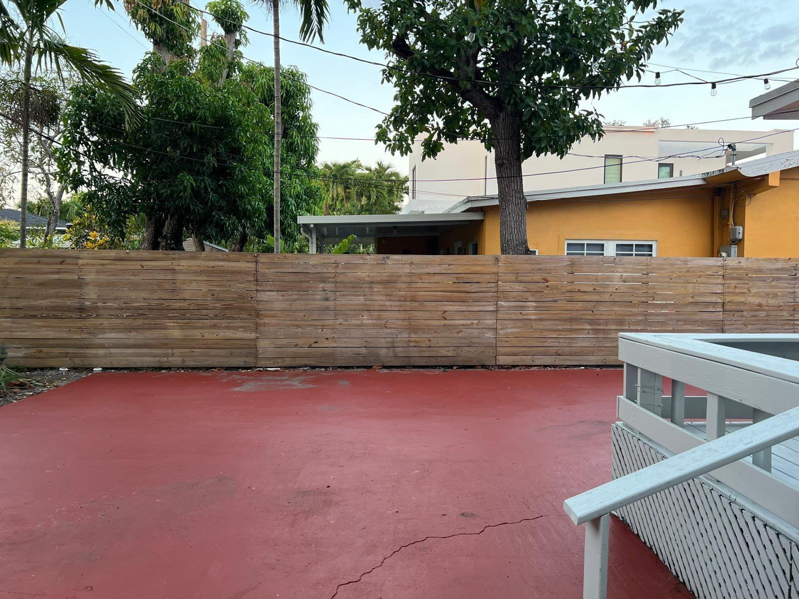 45 Ne 50th Street Property Photo 37