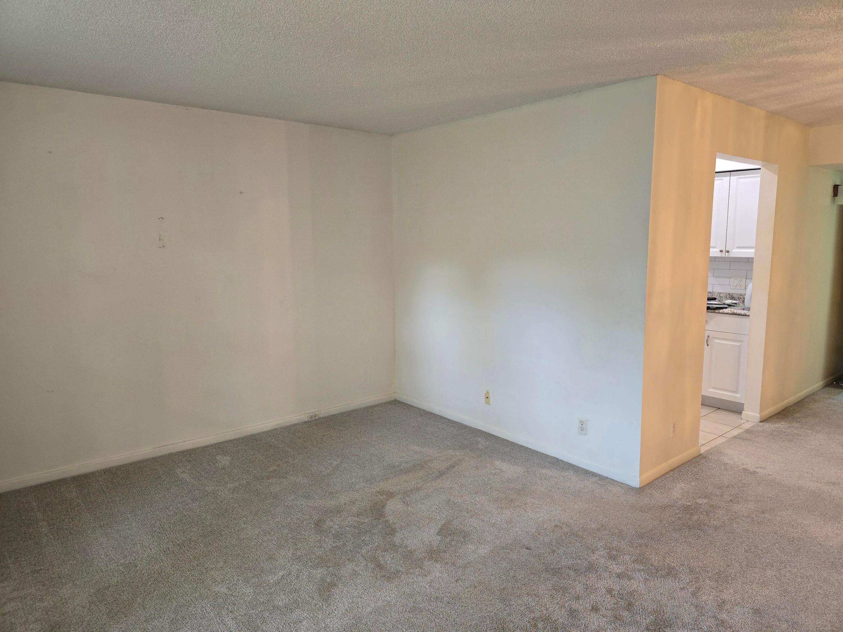 151 Sw 134th Way 203n Property Photo 10
