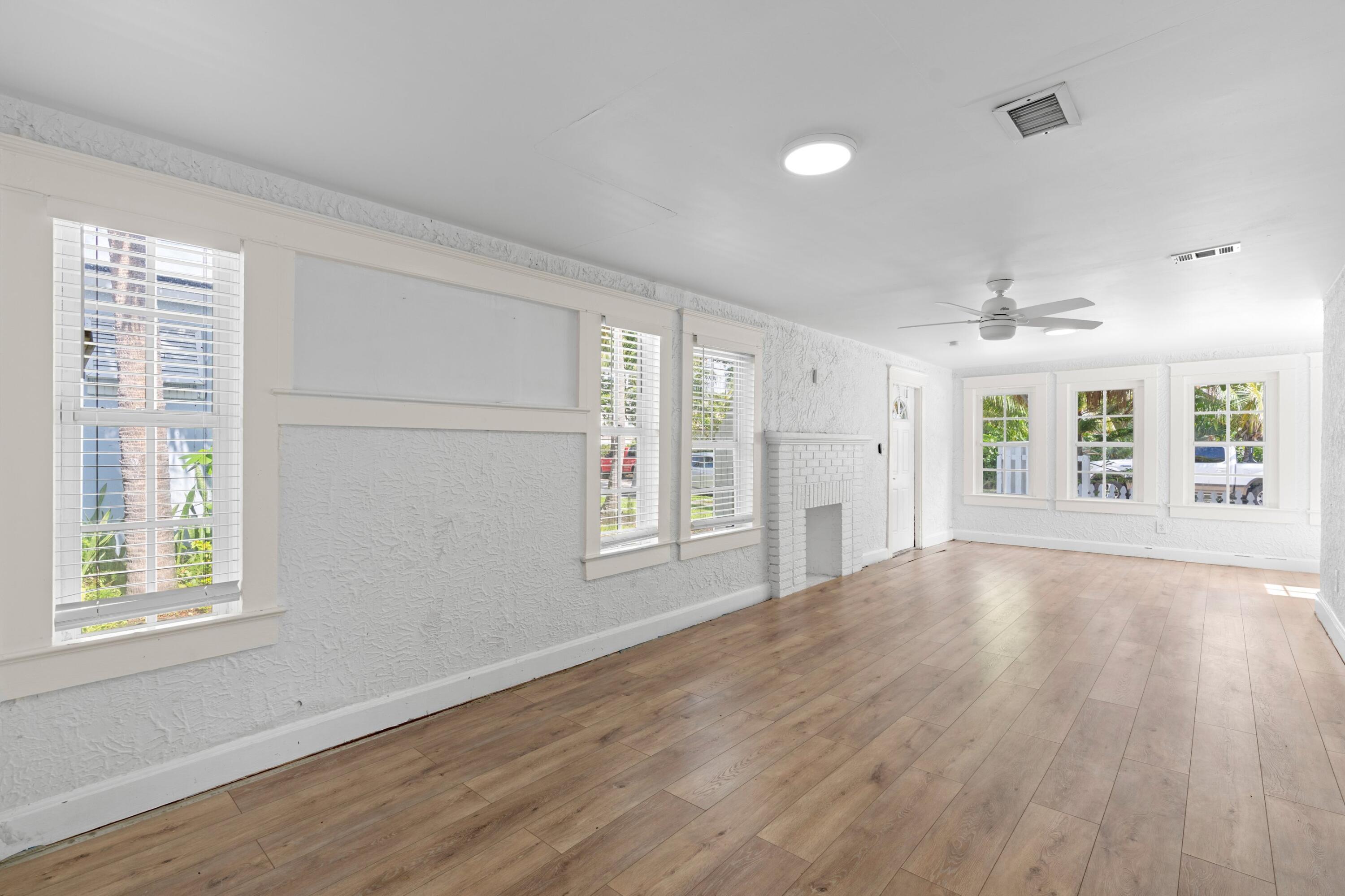 526 38th Street Property Photo 11