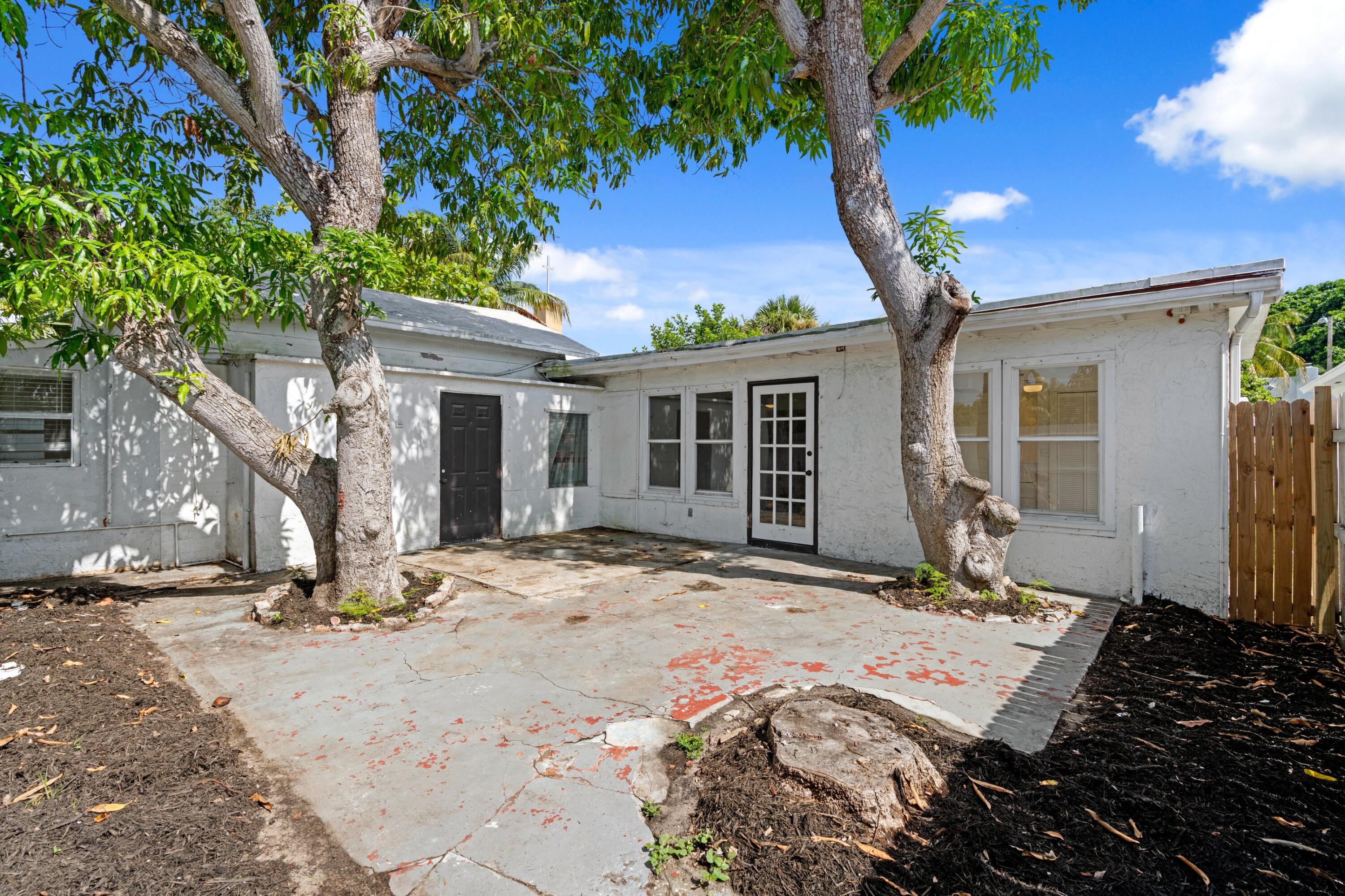 526 38th Street Property Photo 25