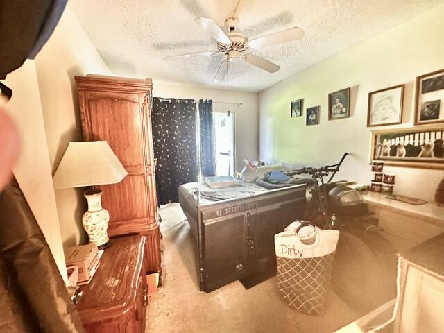 571 Fanshaw N Property Photo 7