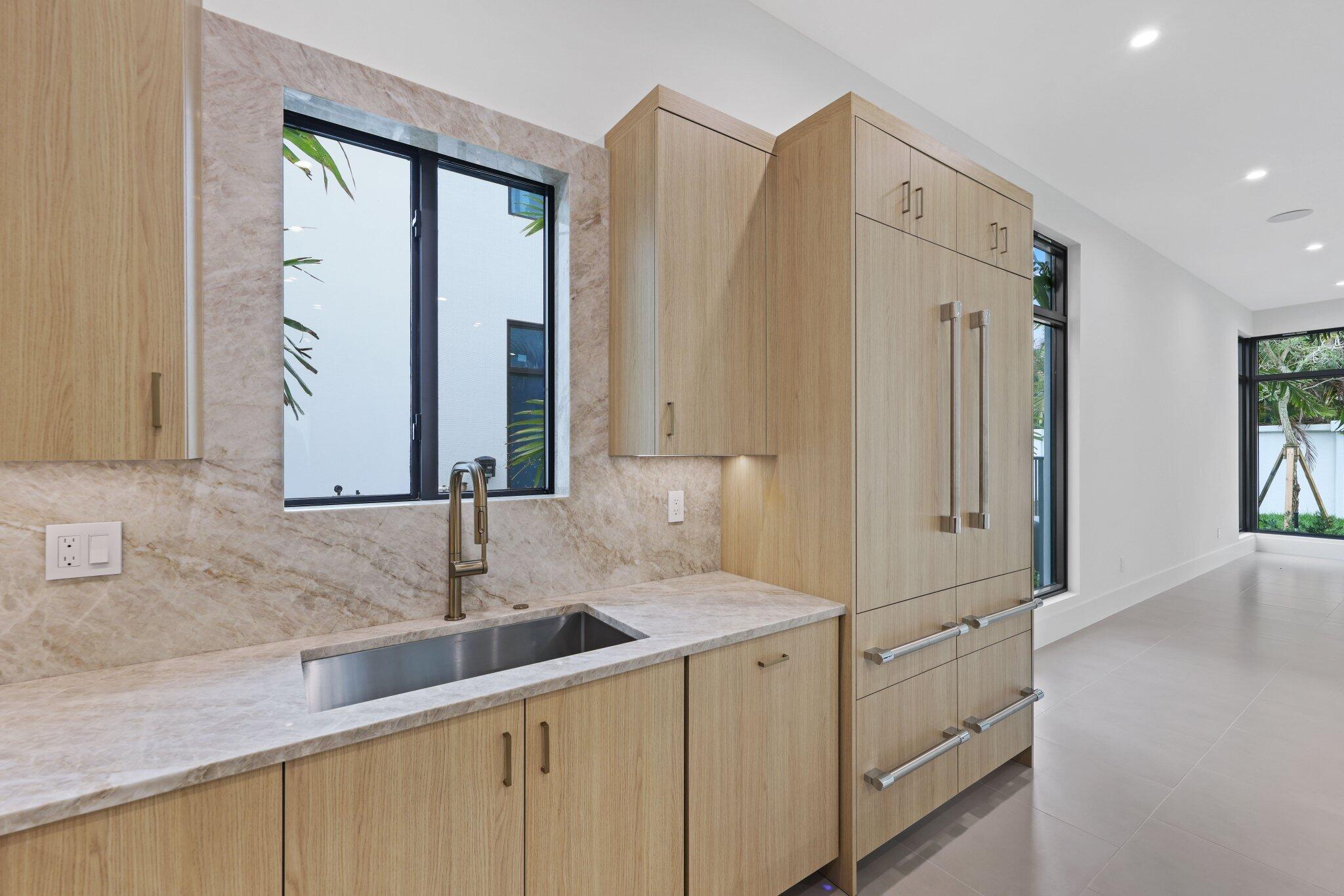 16733 Mosaic Place Property Photo 8