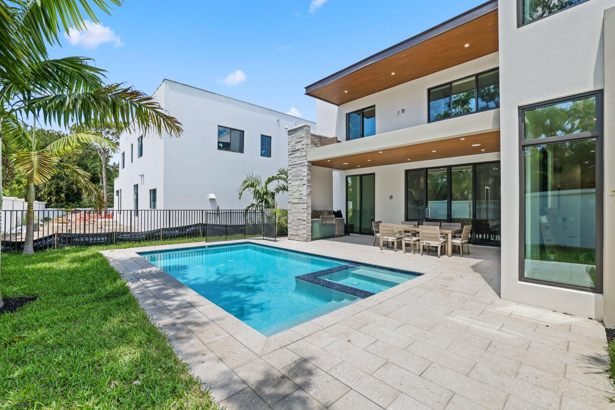 16733 Mosaic Place Property Photo 31