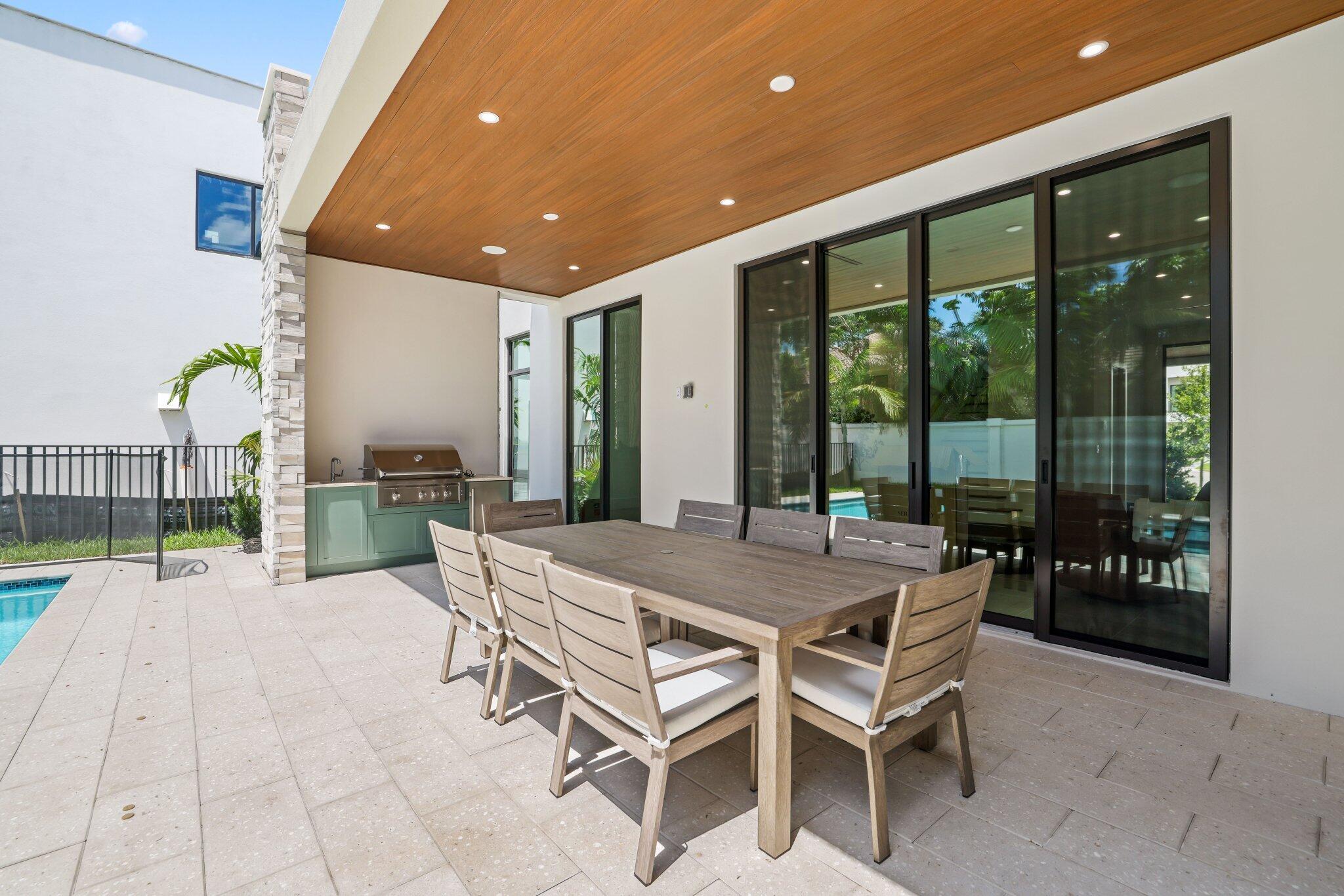 16733 Mosaic Place Property Photo 33