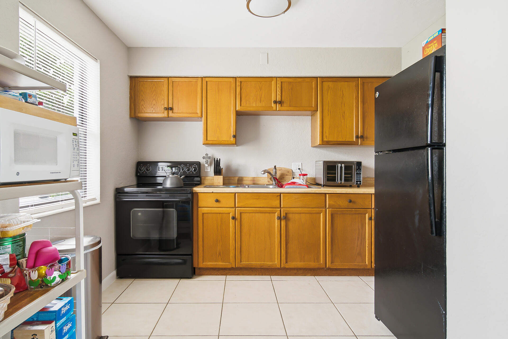 333 Elizabeth Road Property Photo 9