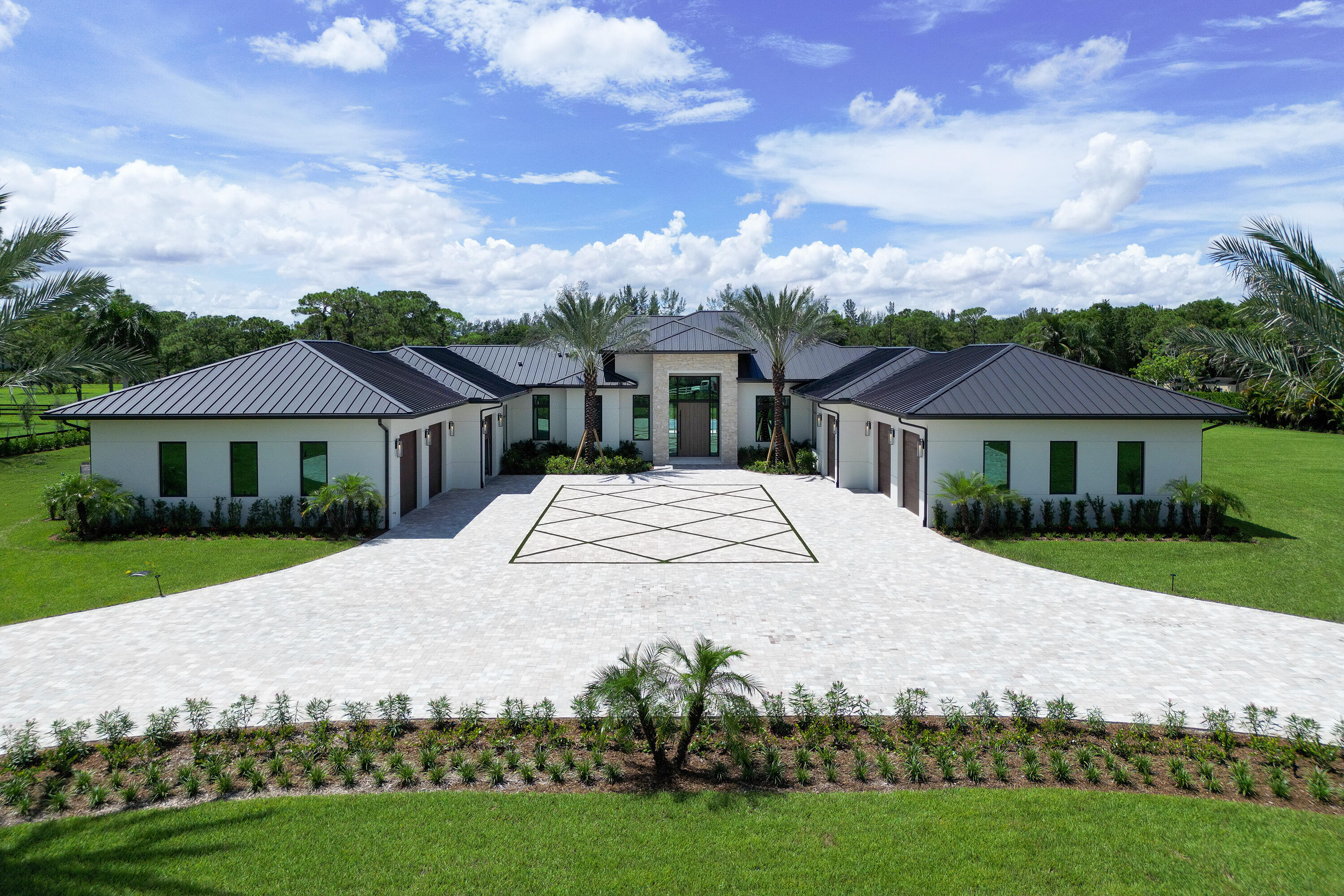 5593 Reynolds Road Property Photo 1