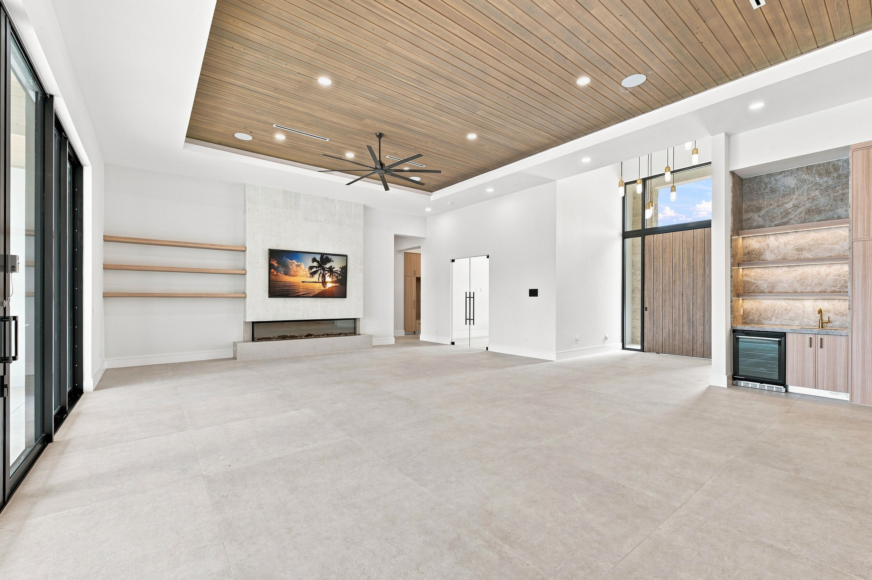 5593 Reynolds Road Property Photo 10