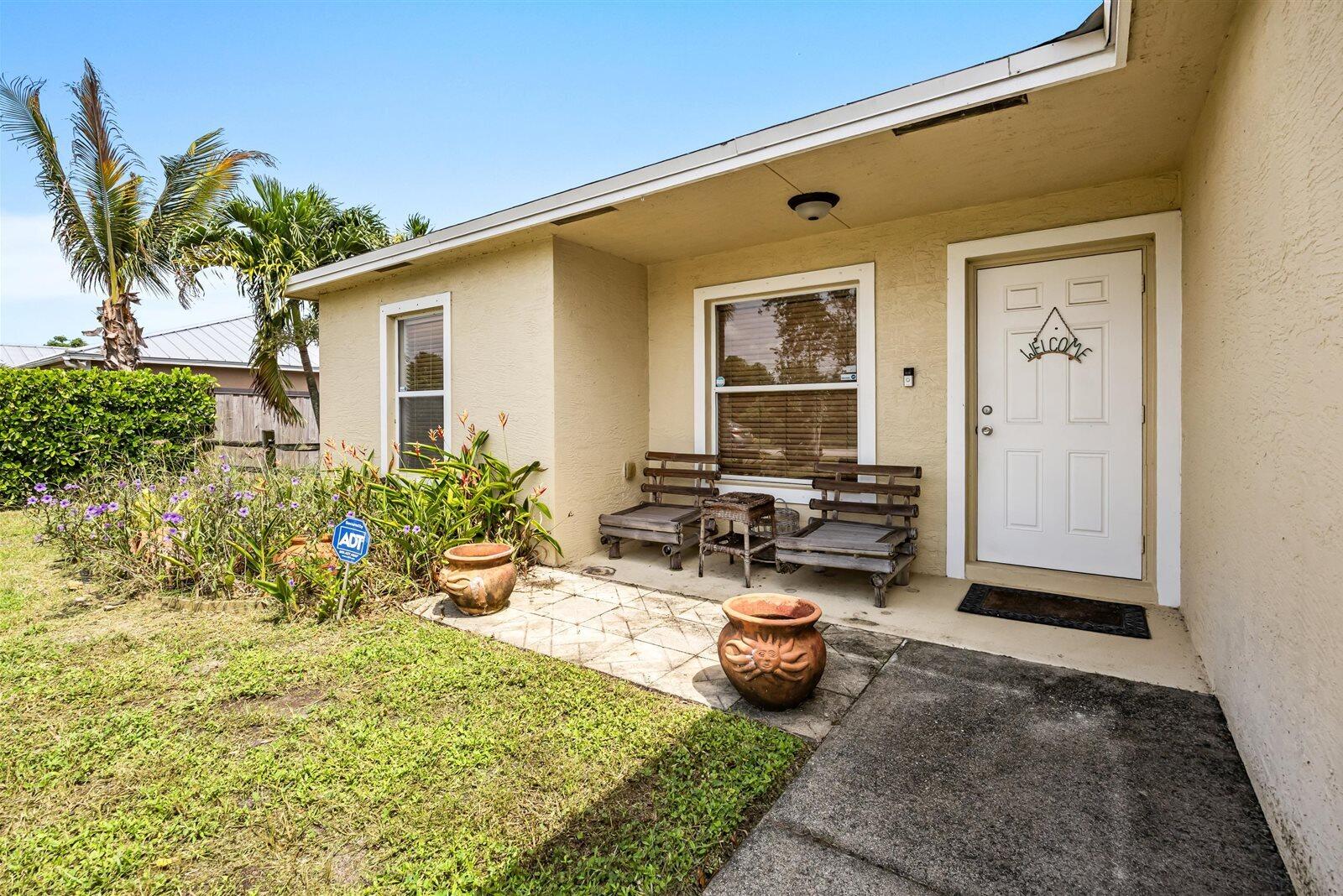 913 Se Forrest Park Drive Property Photo 4