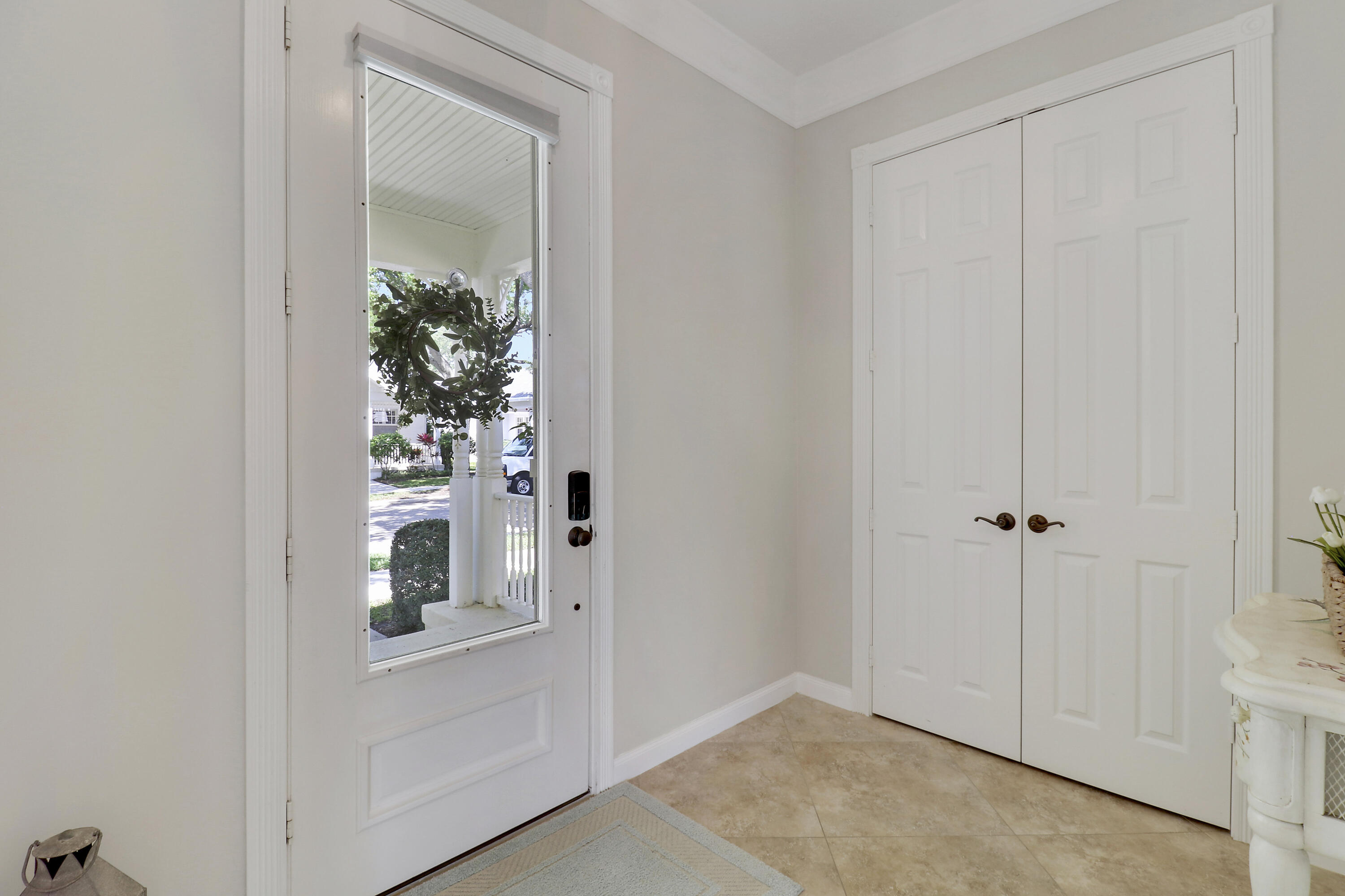 511 Sweet Bay Circle Property Photo 3
