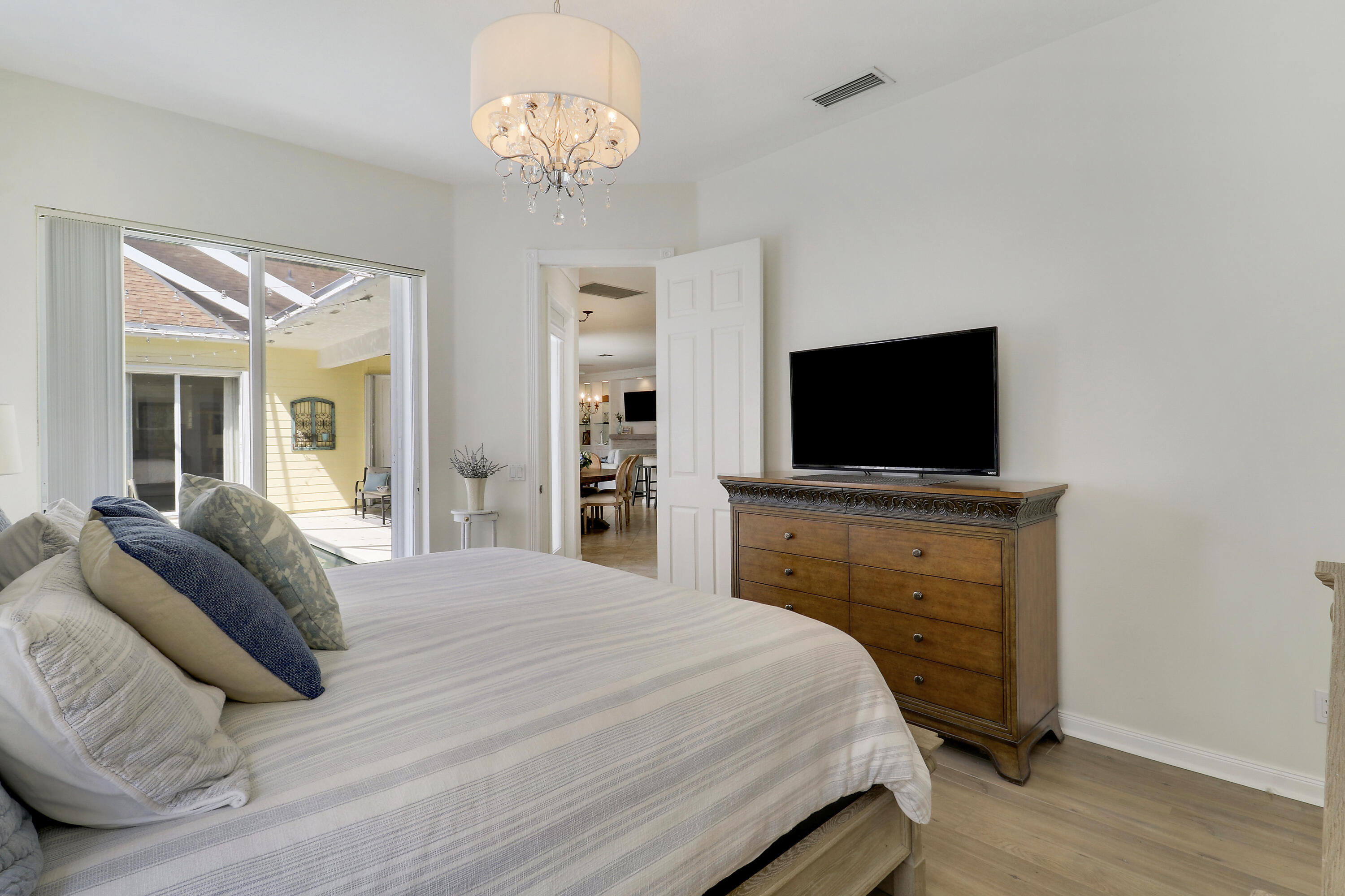 511 Sweet Bay Circle Property Photo 21