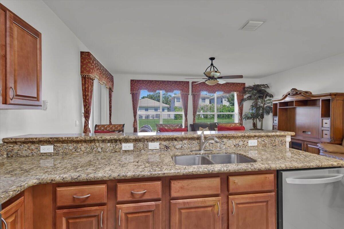 2891 Sw Butterfly Lane Property Photo 5