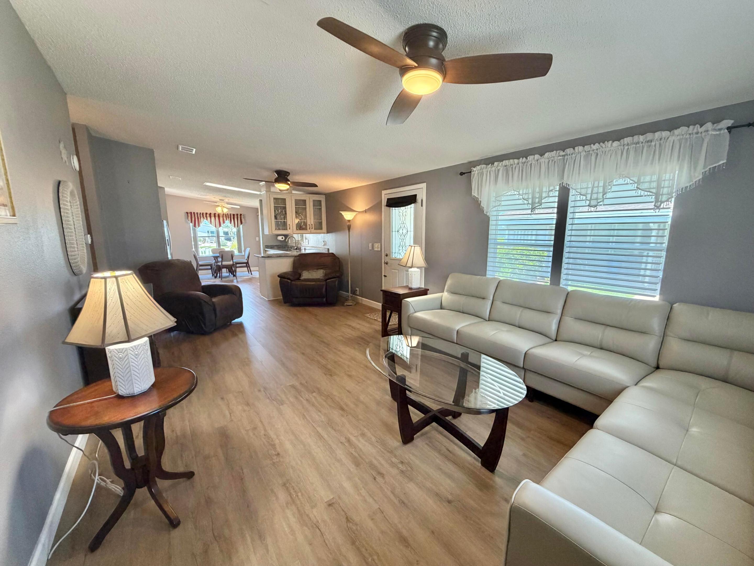 8181 14th Hole Drive Property Photo 4