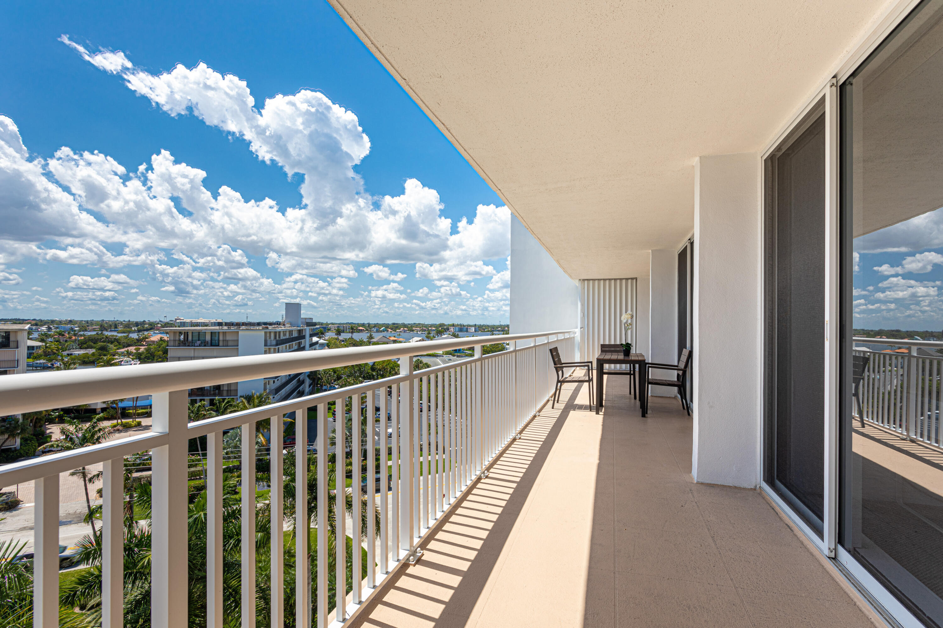 3546 S Ocean Boulevard 818 Property Photo 17