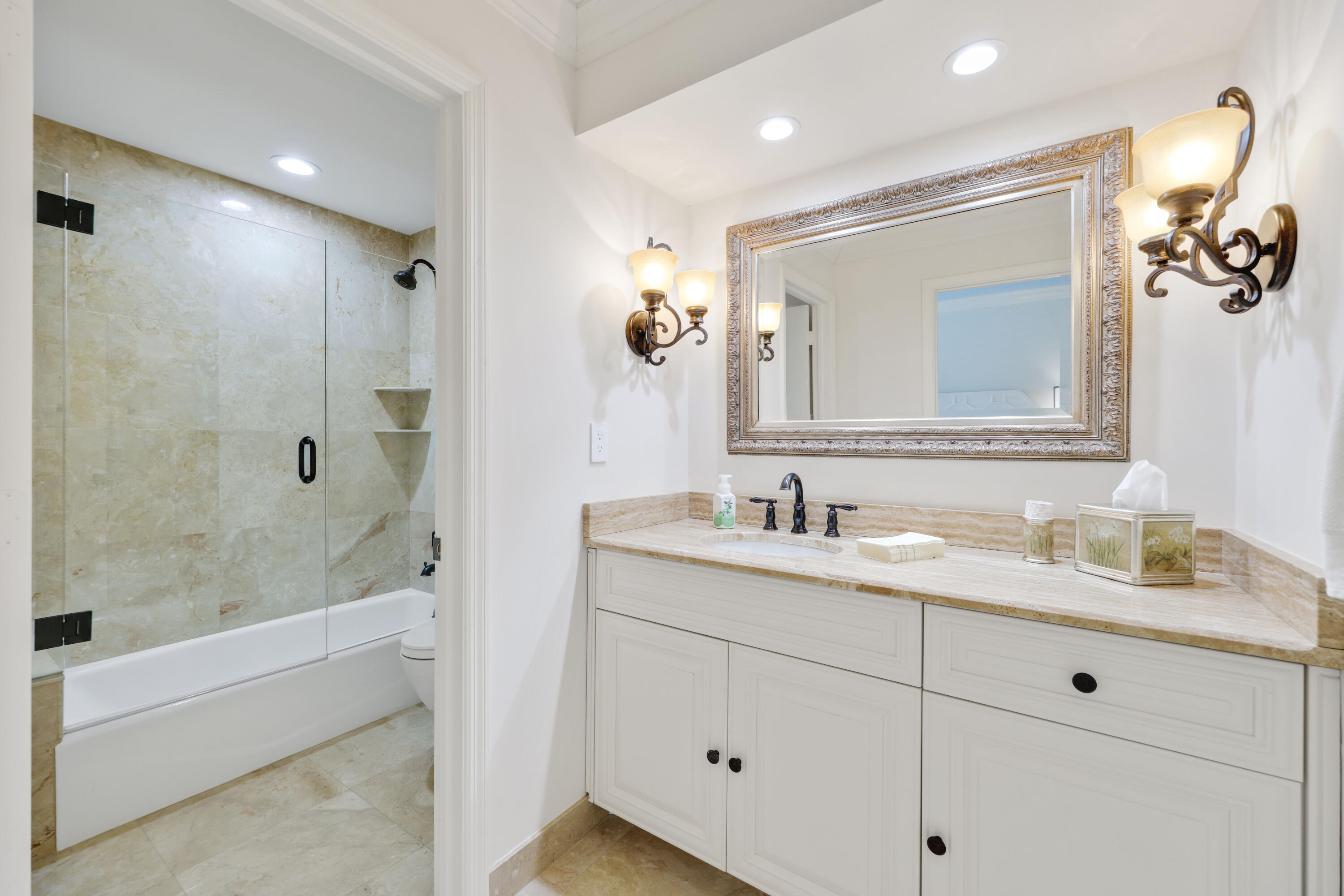 3900 N Ocean Boulevard 1 Property Photo 15