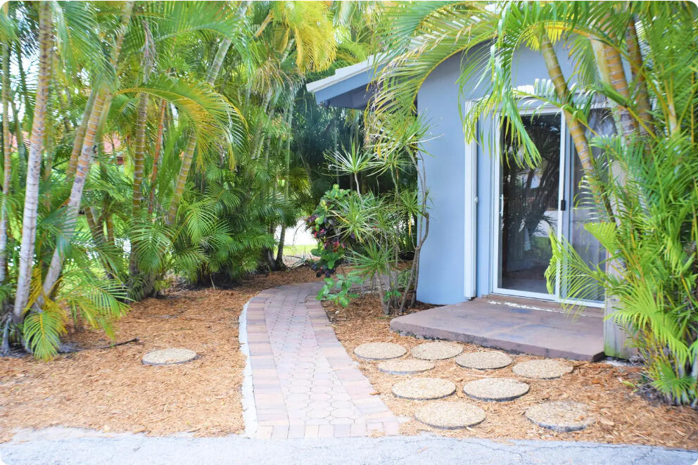 4411 E TRADEWINDS Avenue A-B Property Photo 1