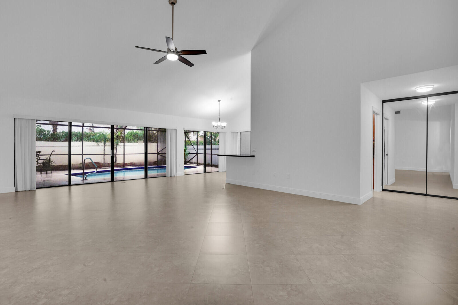 112 Inner Harbour Way Property Photo 8