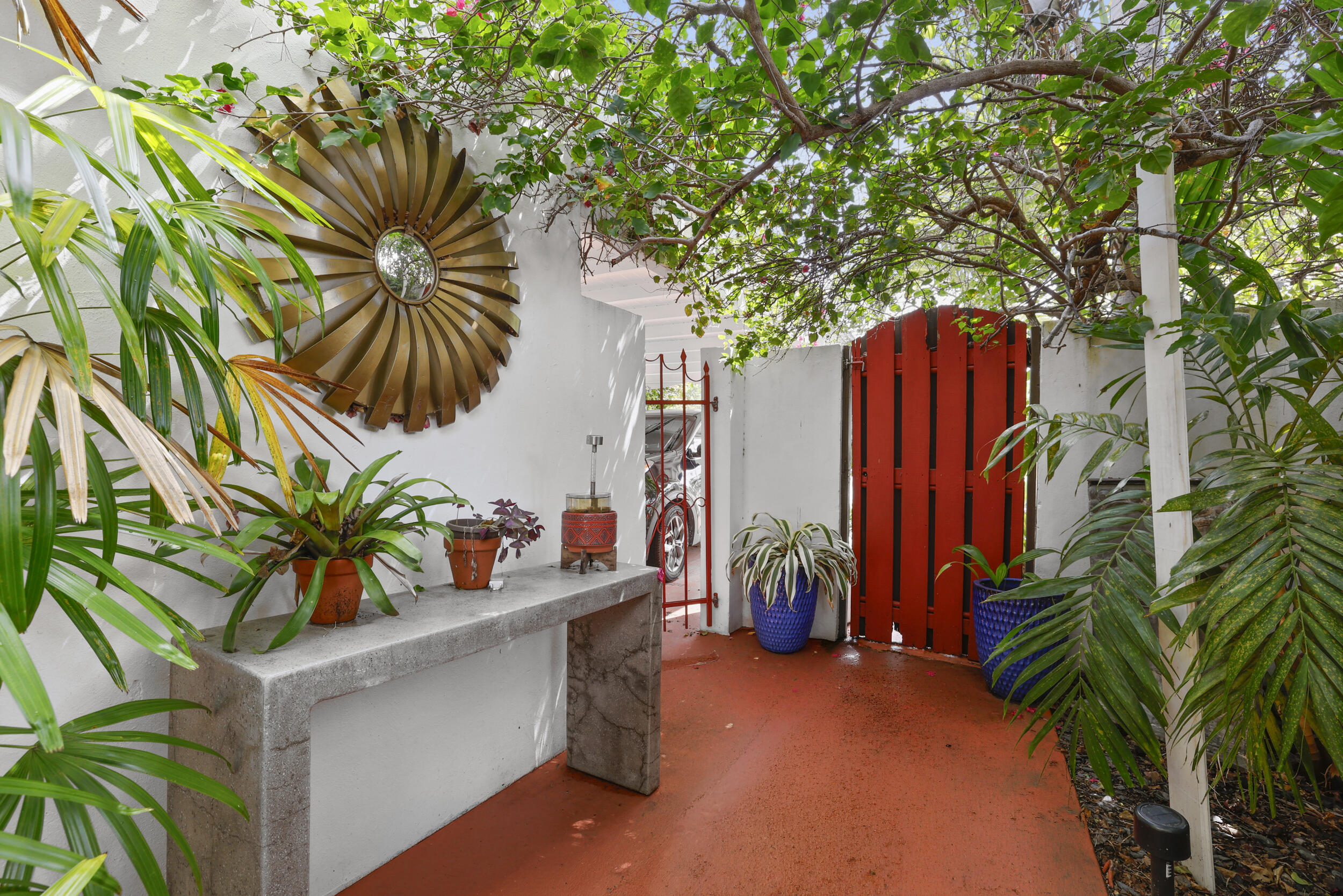 7 Middlesex Drive Property Photo 8