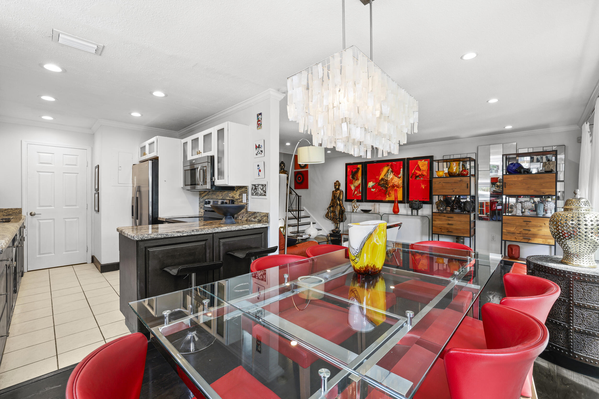 7 Middlesex Drive Property Photo 18